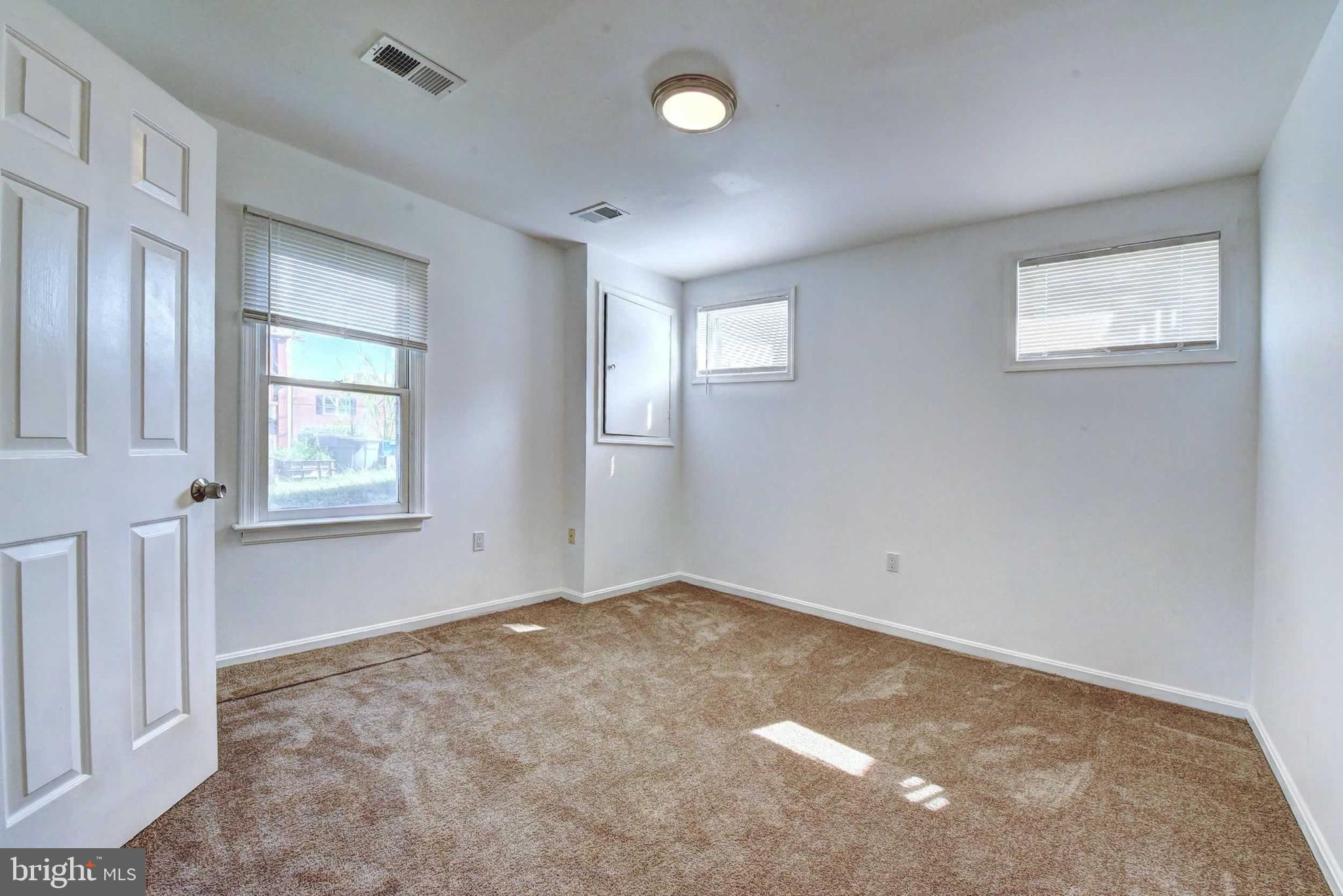 HIGHVIEW PARK - Residential Income