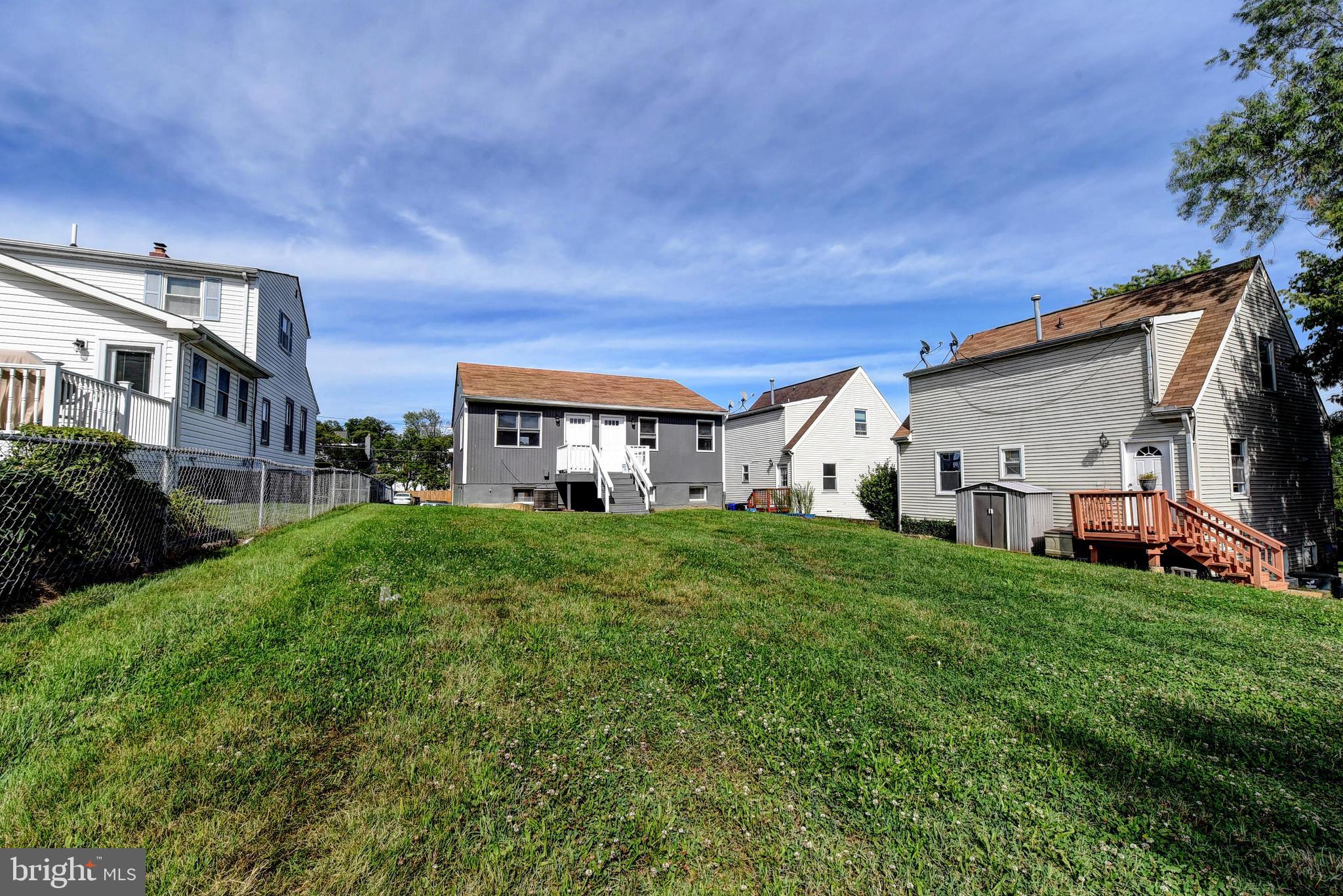 HIGHVIEW PARK - Residential Income