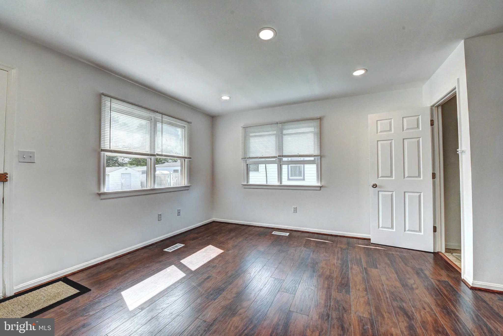 HIGHVIEW PARK - Residential Income