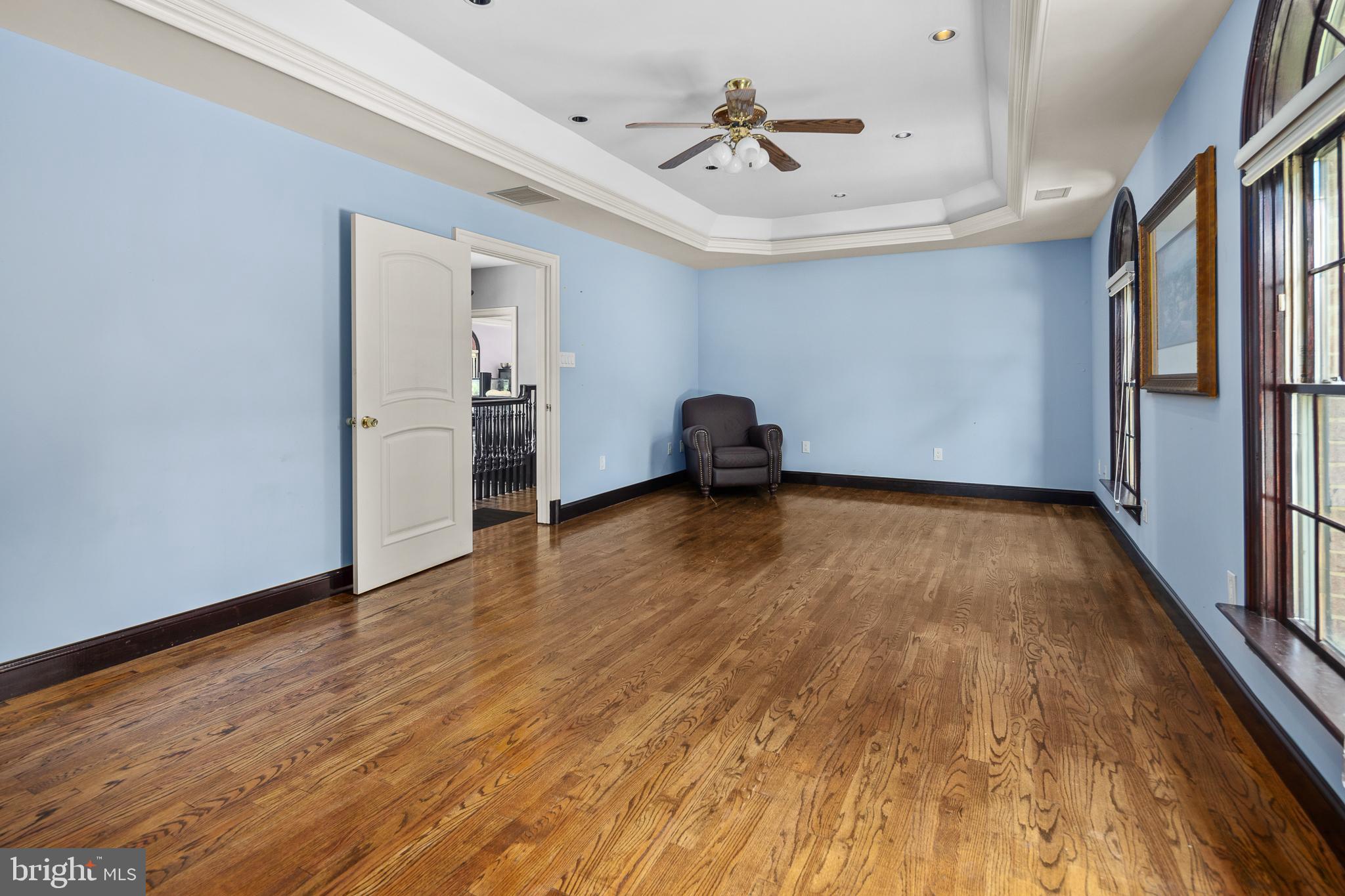 WAYNEWOOD - Residential