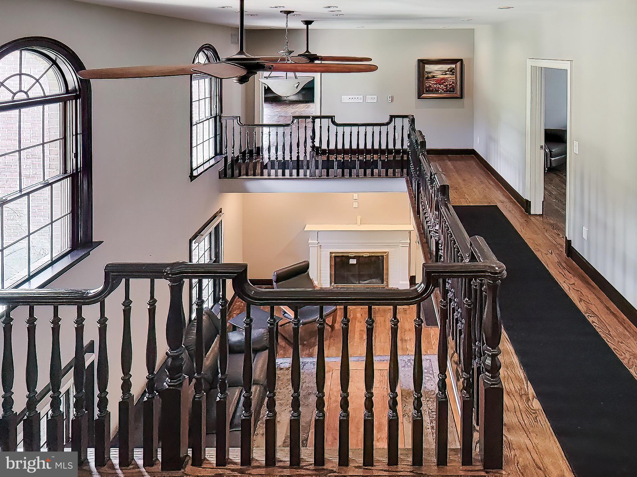 WAYNEWOOD - Residential