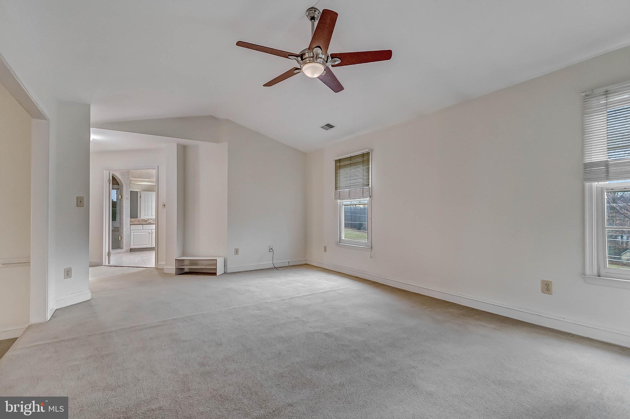 POTOMAC CREST - Residential Lease