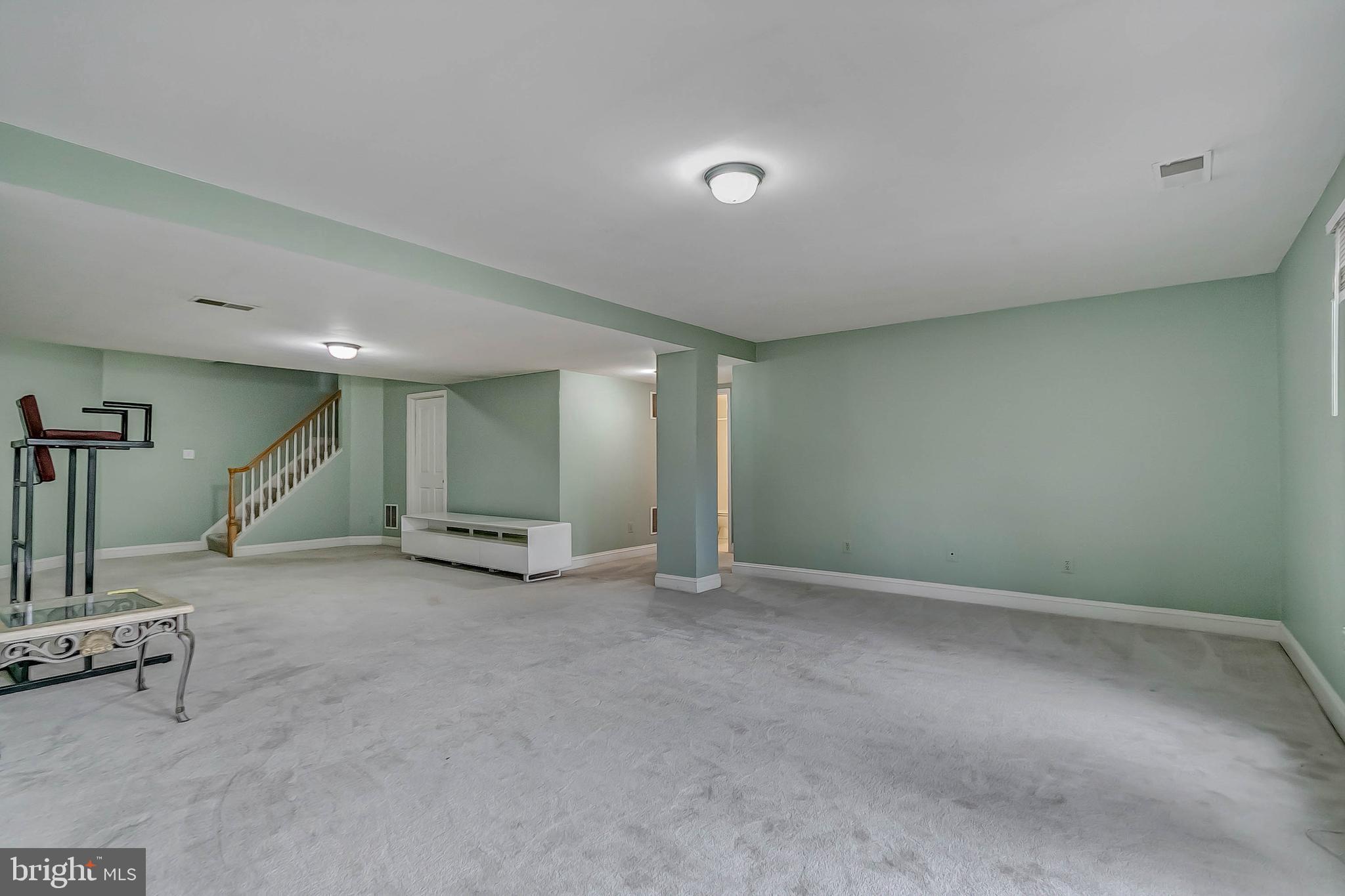 POTOMAC CREST - Residential Lease