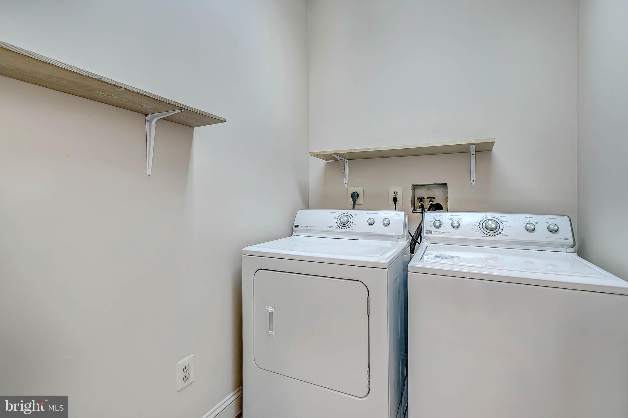 POTOMAC CREST - Residential Lease