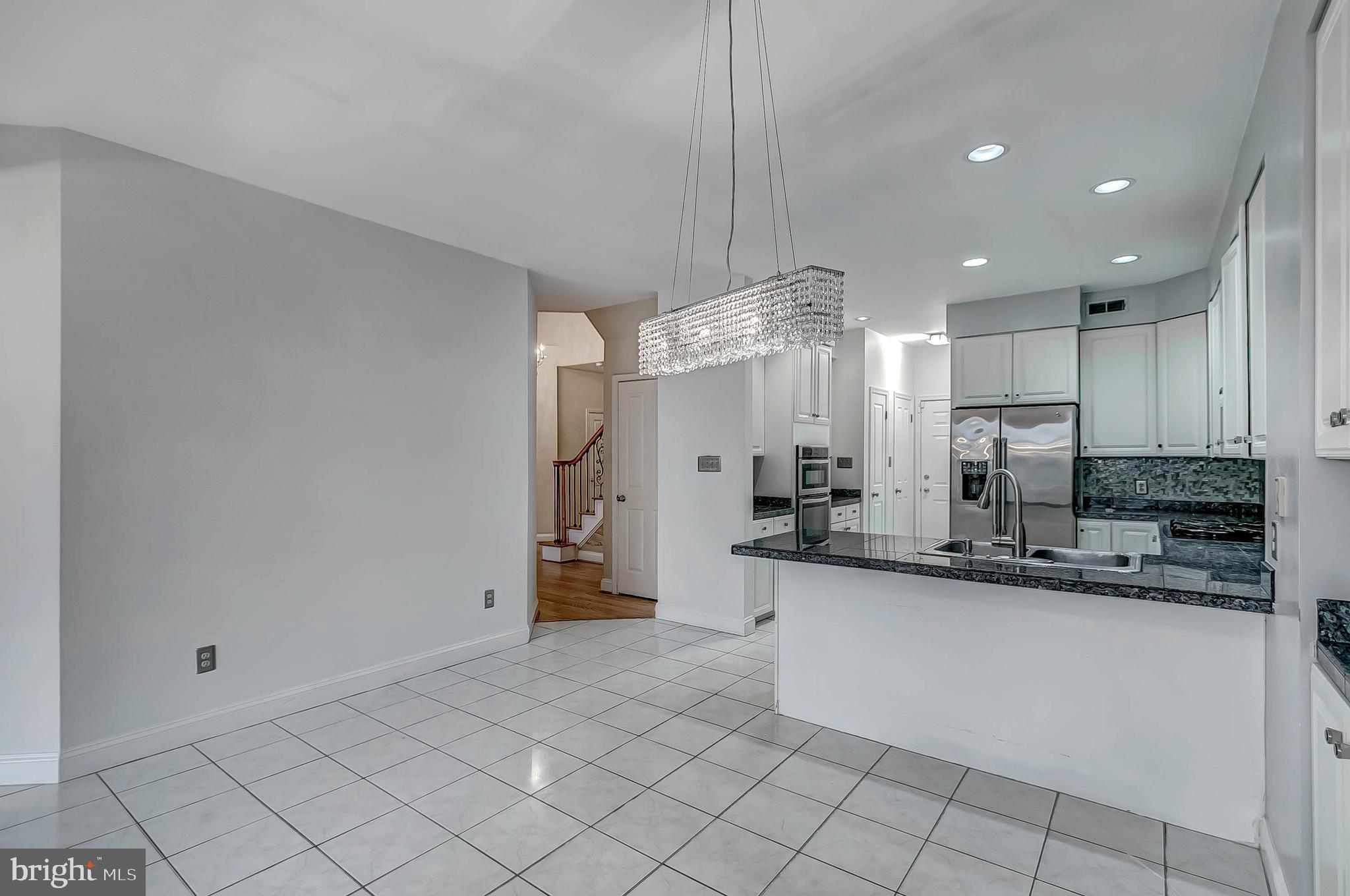 POTOMAC CREST - Residential Lease