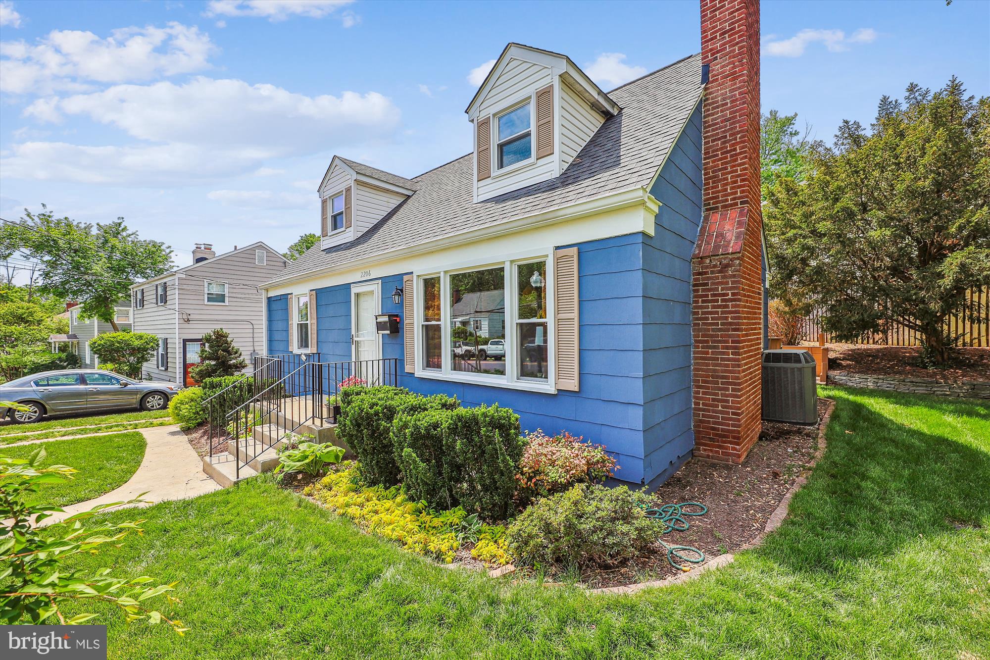 CLAREMONT - Residential