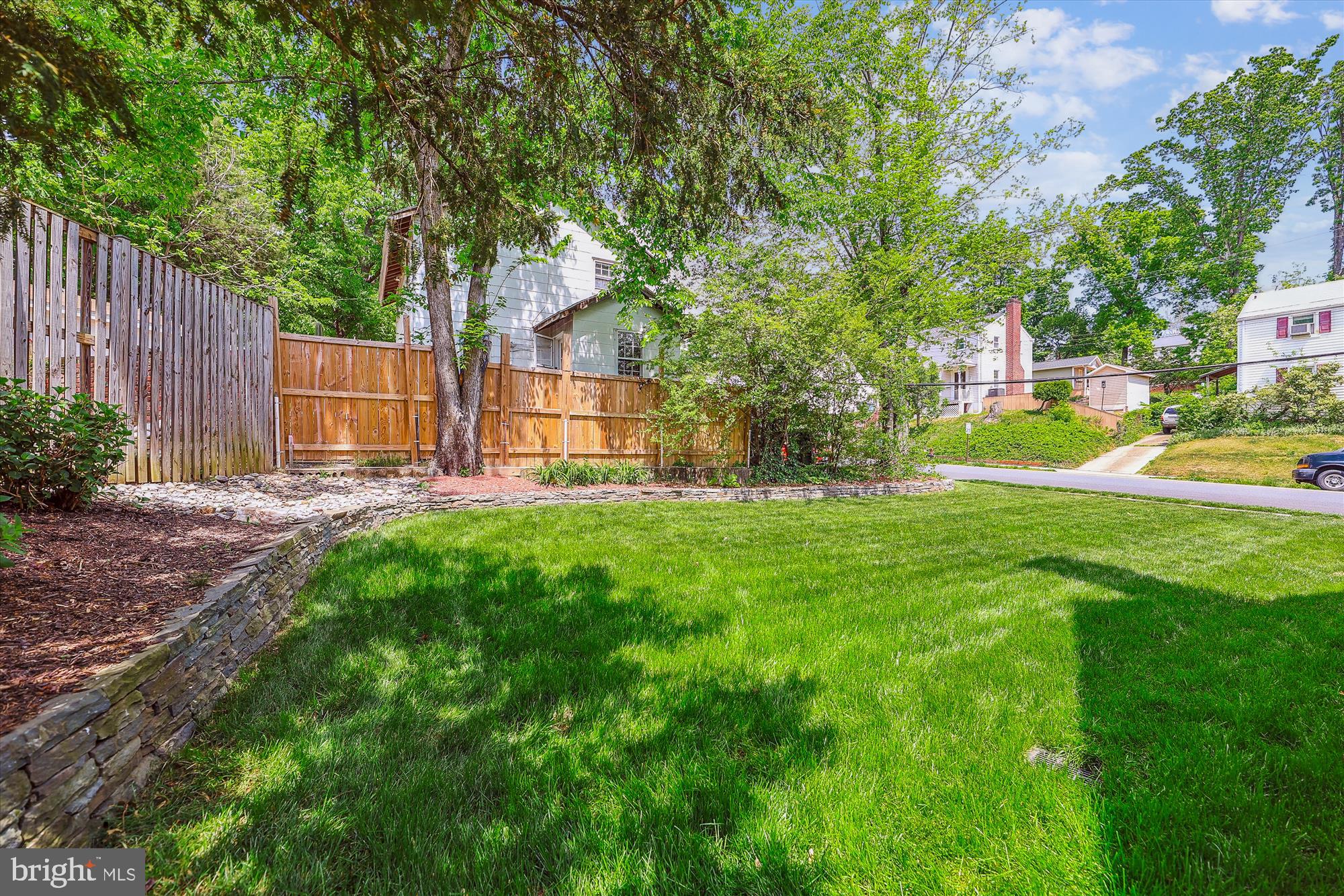 CLAREMONT - Residential