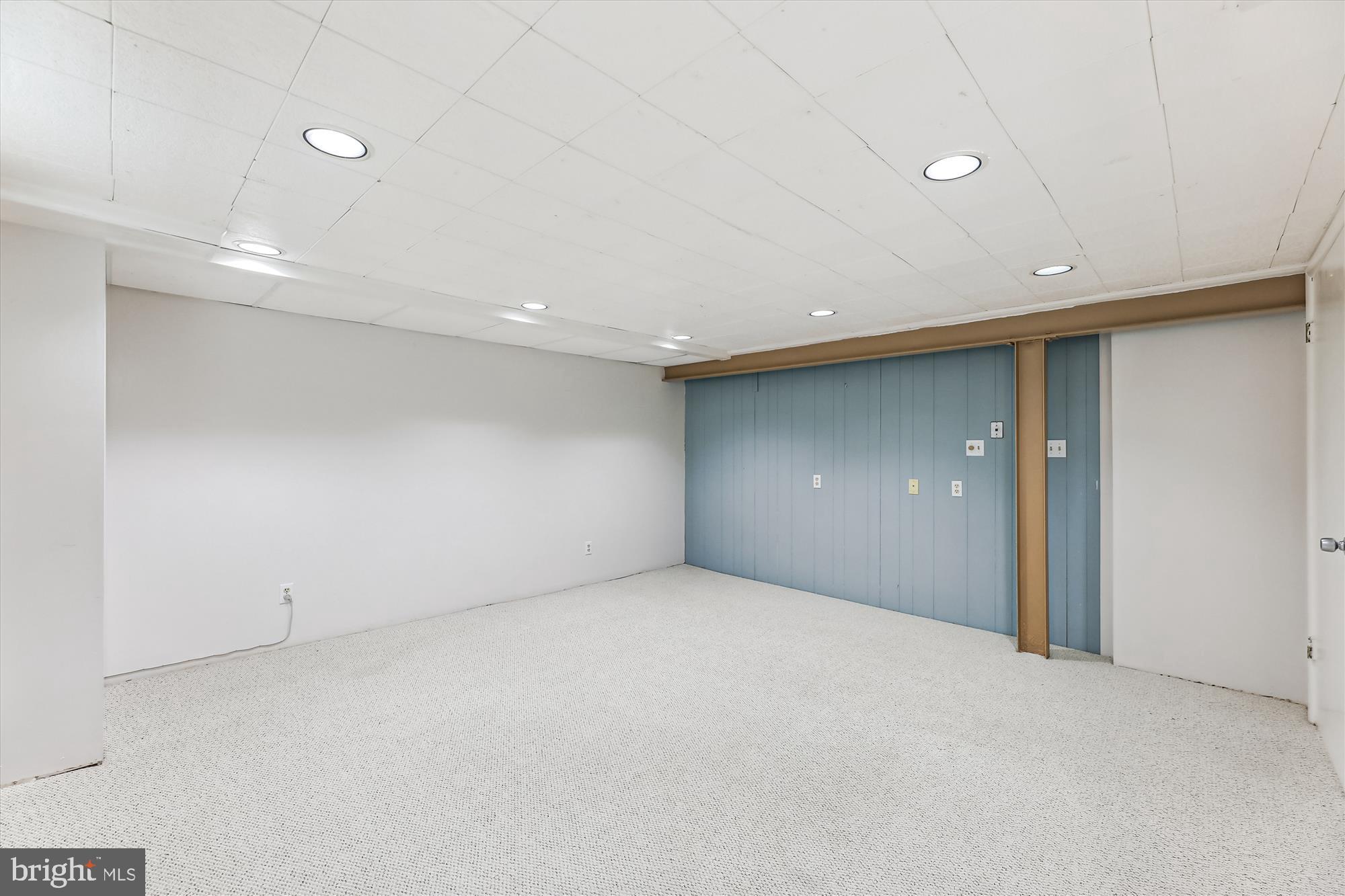 CLAREMONT - Residential