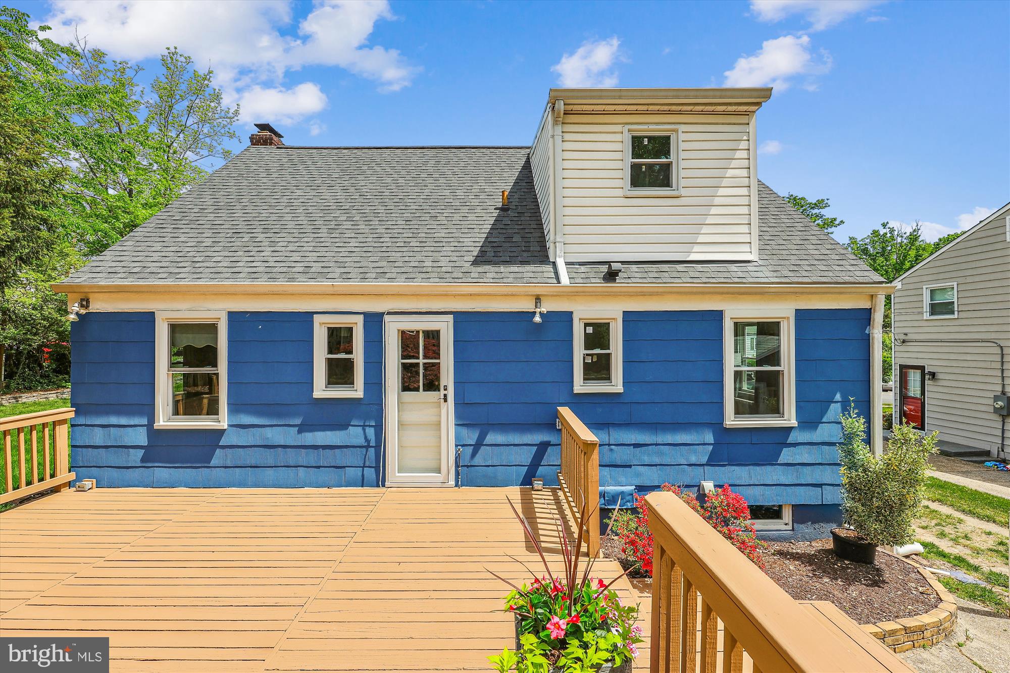 CLAREMONT - Residential