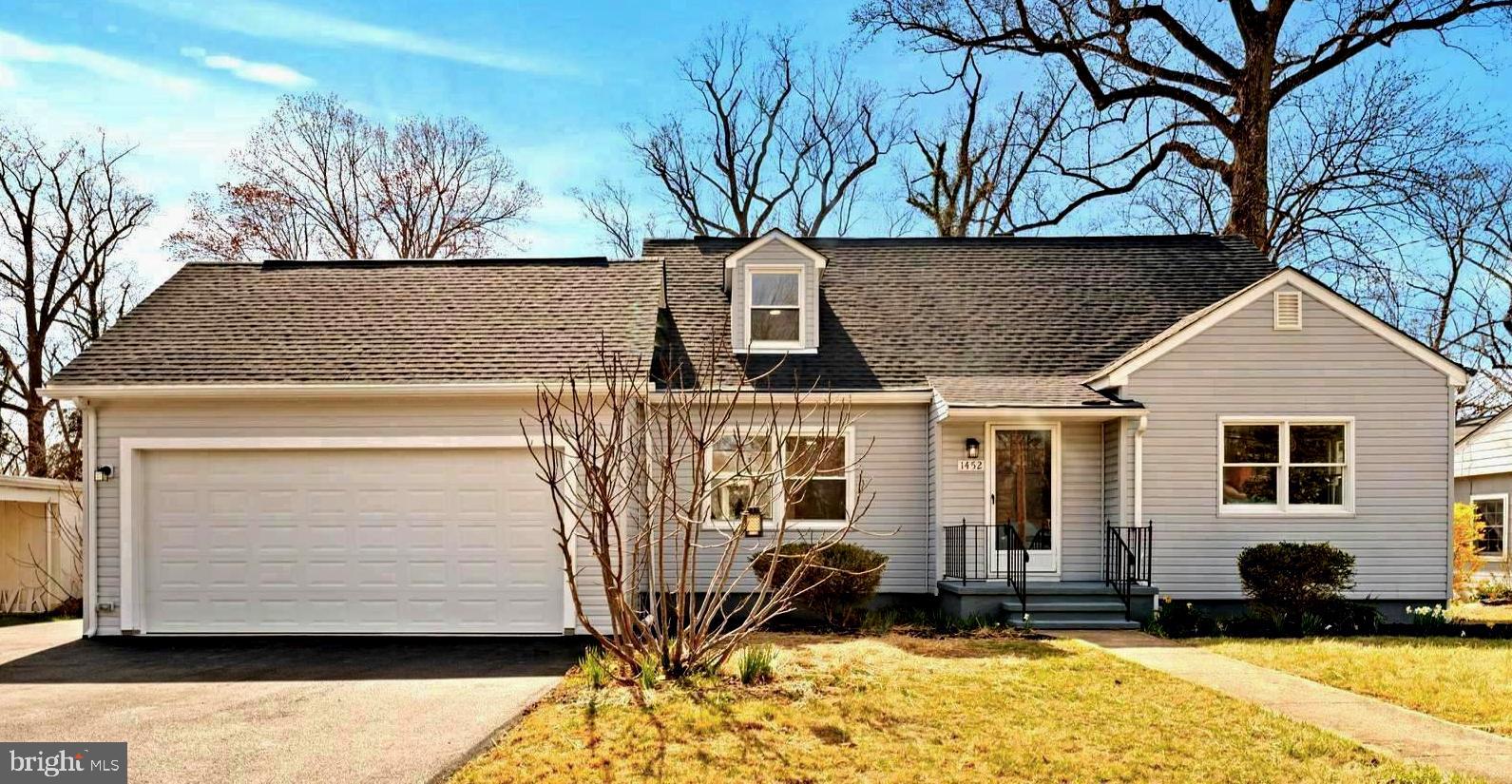 1452 GRANDVIEW ROAD