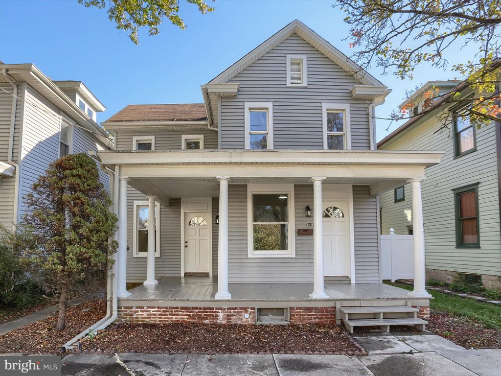 Photo of 419 W Simpson St, MECHANICSBURG, PA 17050 (MLS # PACB2047152)