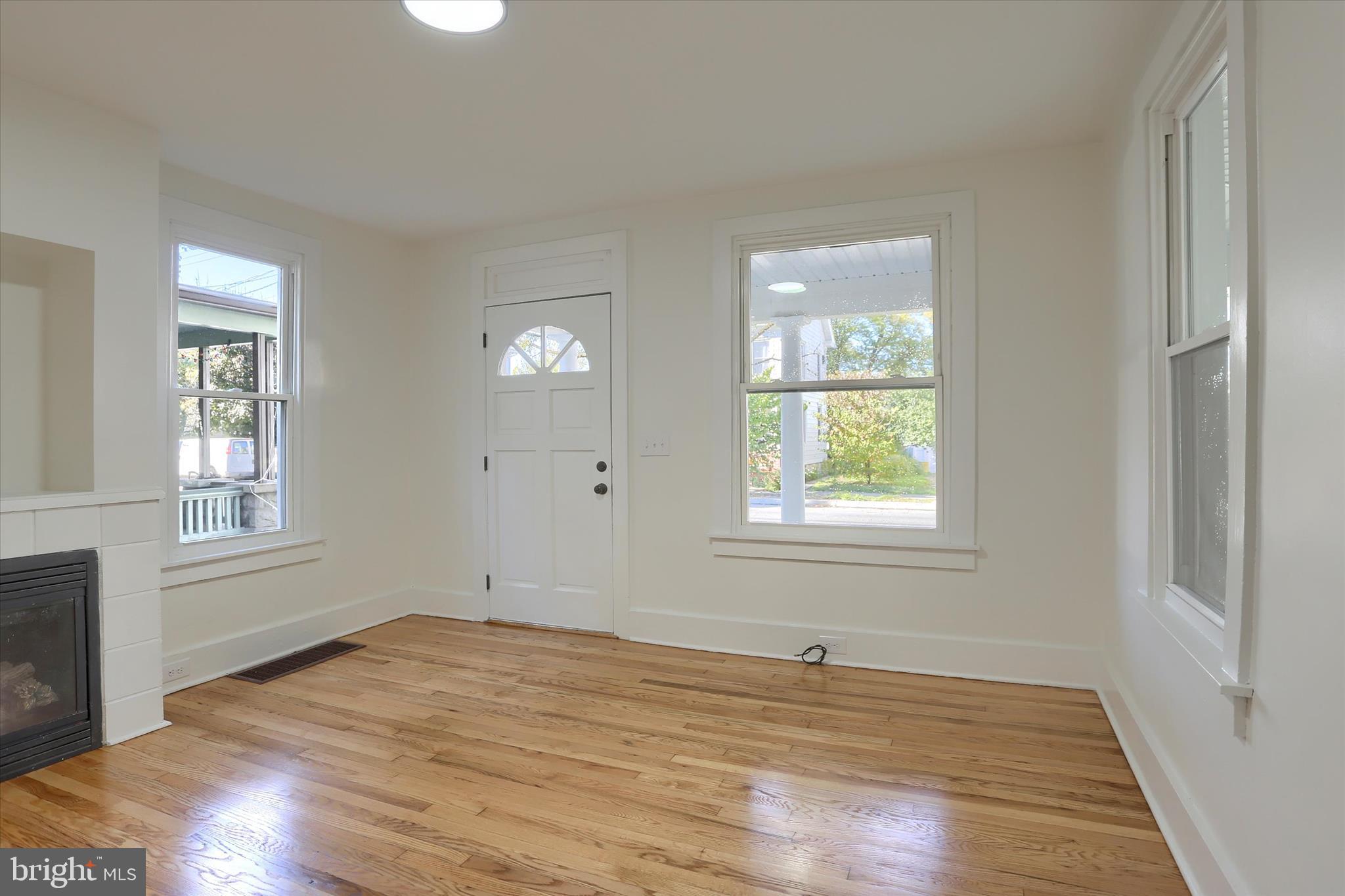 MECHANICSBURG BOROUGH - Residential