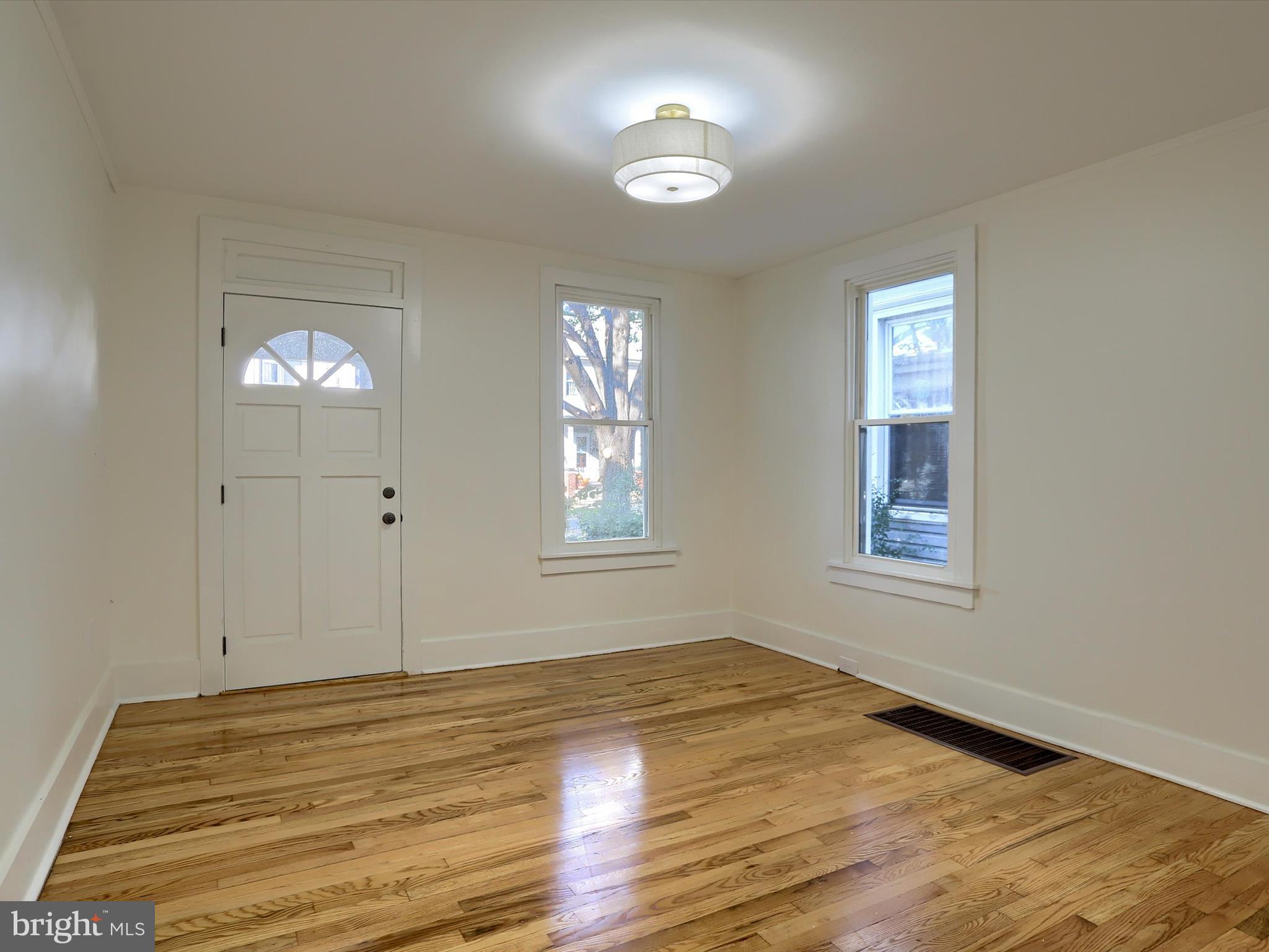 MECHANICSBURG BOROUGH - Residential