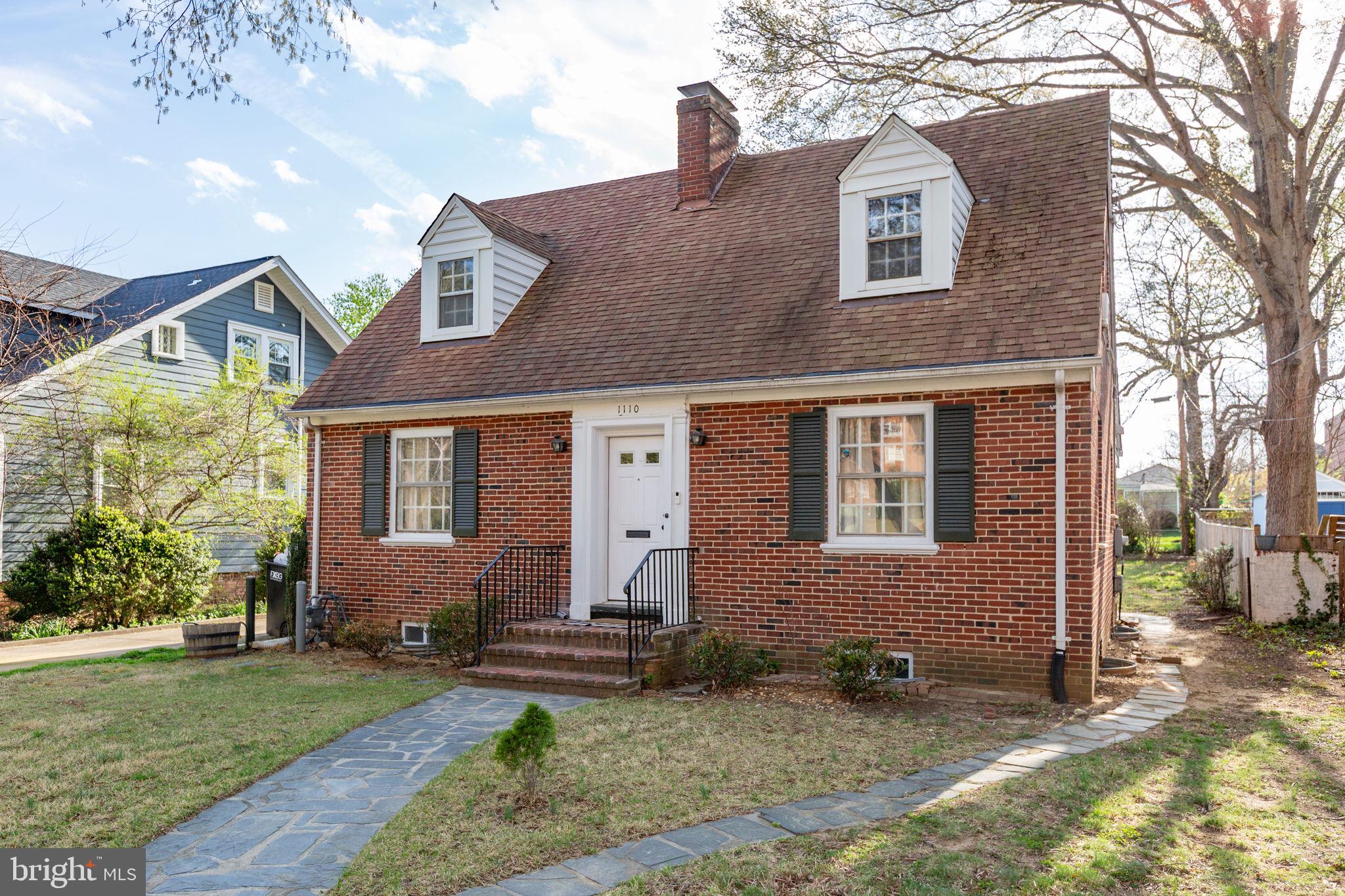 COLLEGE HEIGHTS - Residential