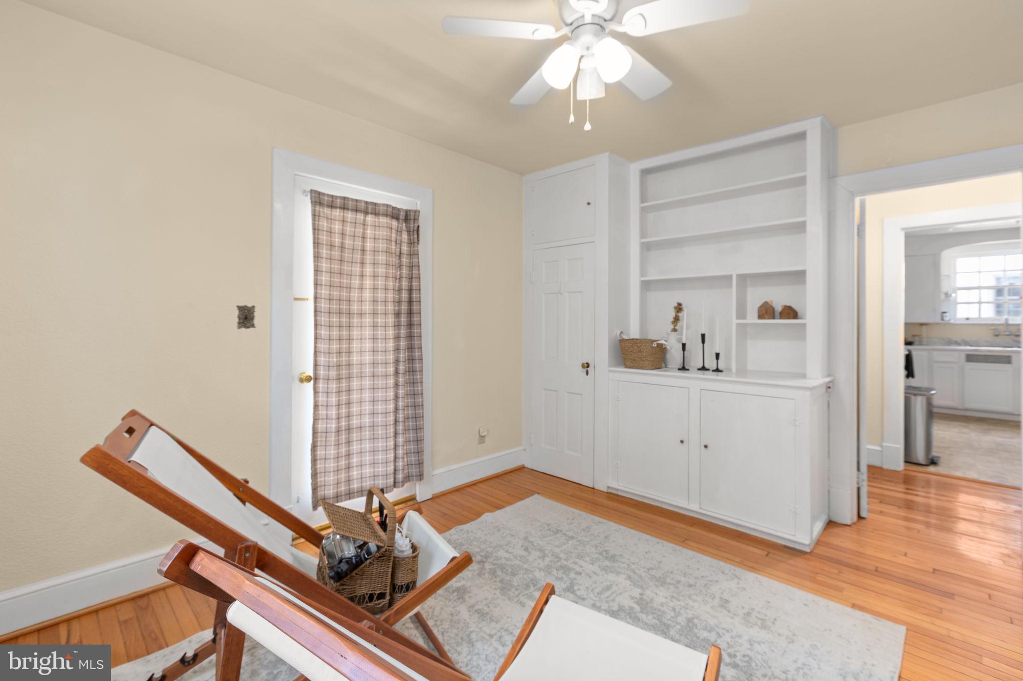 COLLEGE HEIGHTS - Residential