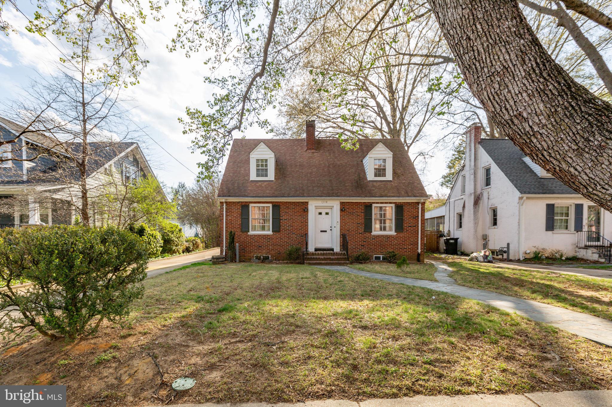 COLLEGE HEIGHTS - Residential