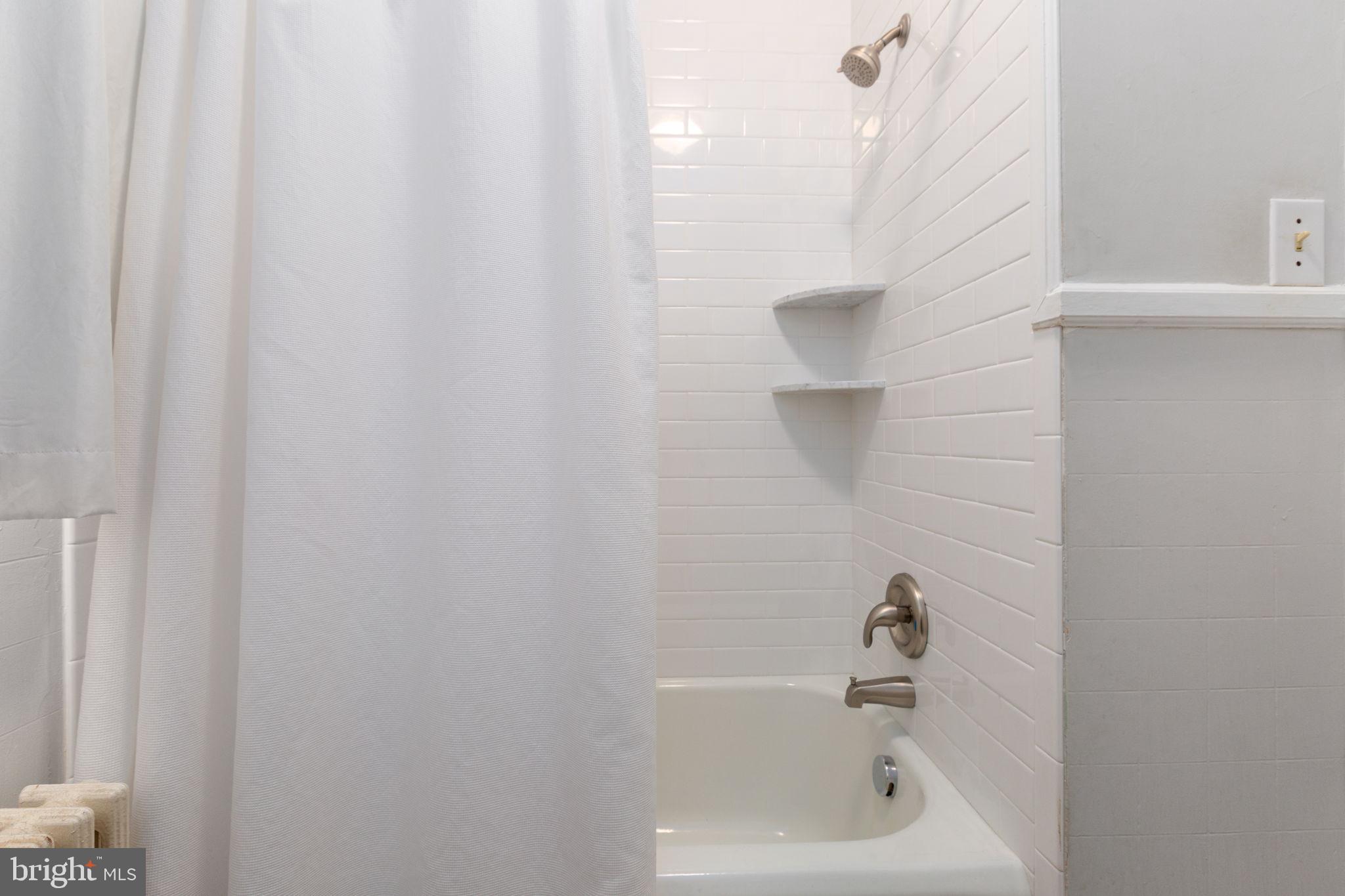 COLLEGE HEIGHTS - Residential