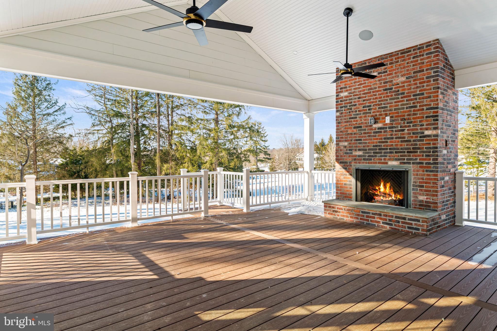 LEOPARD LAKES - Residential