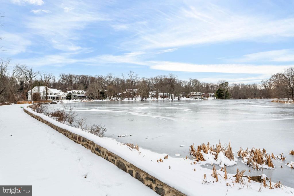 Photo of 514 Newtown Road, BERWYN, PA 19312 (MLS # PACT2110558)