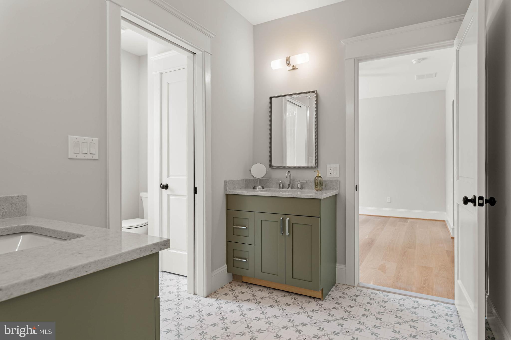 LEOPARD LAKES - Residential