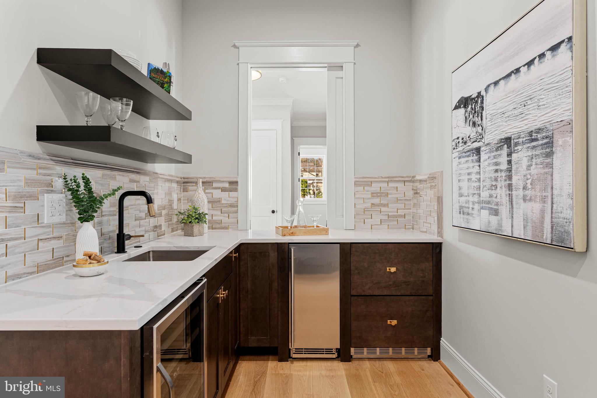 LEOPARD LAKES - Residential