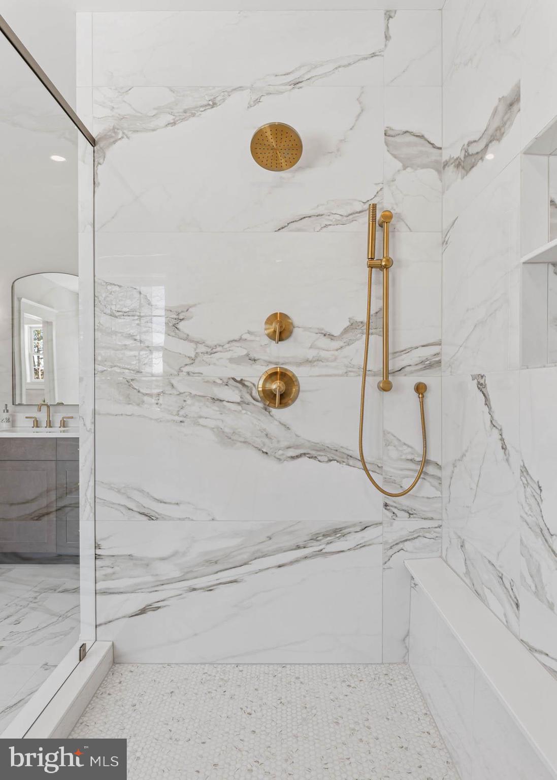 LEOPARD LAKES - Residential