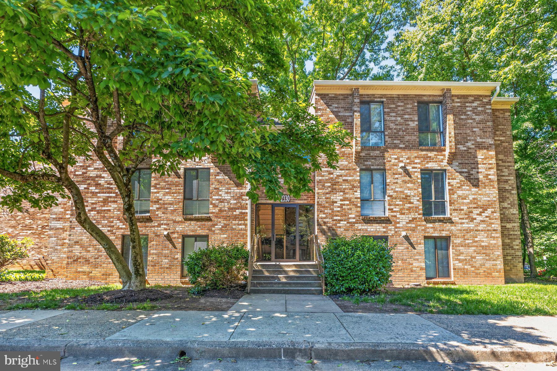 2330 FREETOWN COURT 4/1B