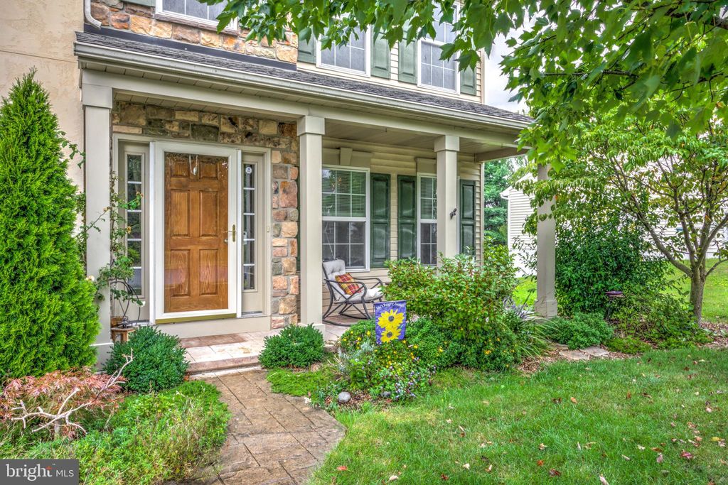 Photo of 336 Hollow View, Manheim, PA 17545 (MLS # PALA2040864)