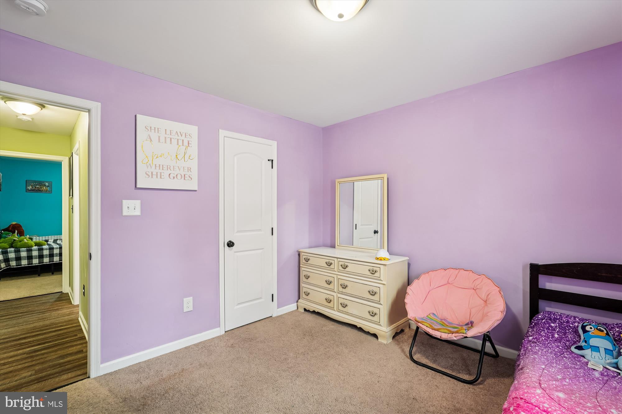 RED HILL - Residential