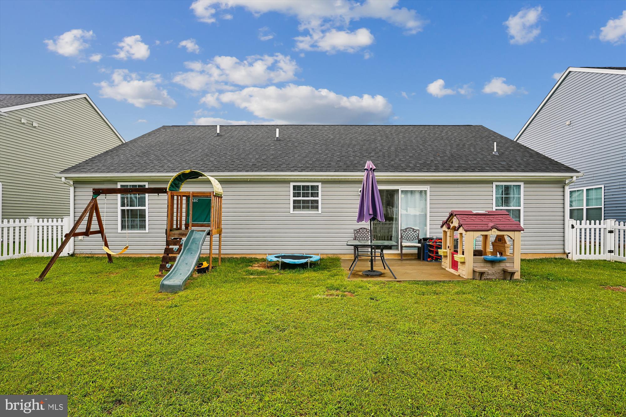 RED HILL - Residential