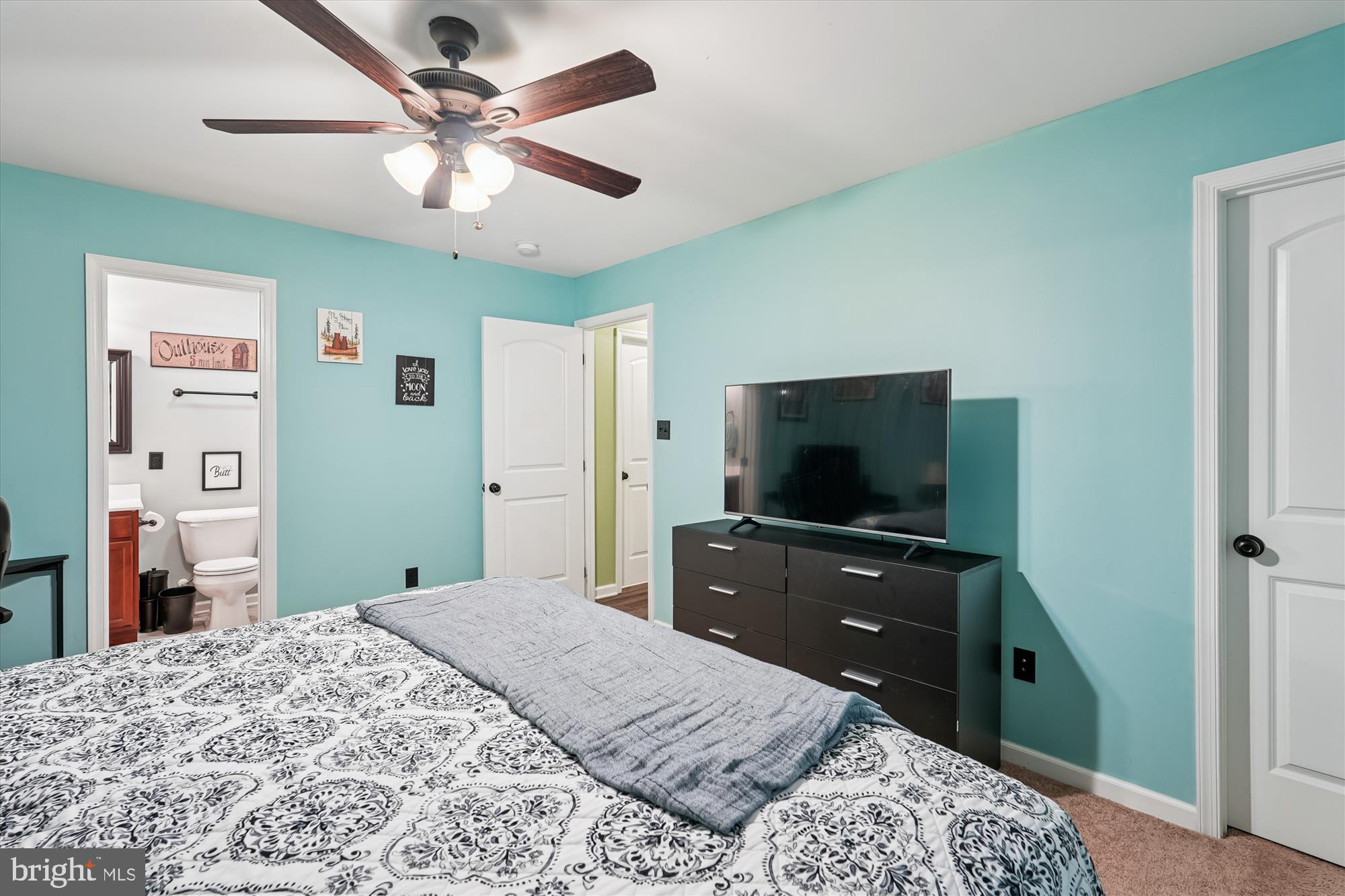 RED HILL - Residential