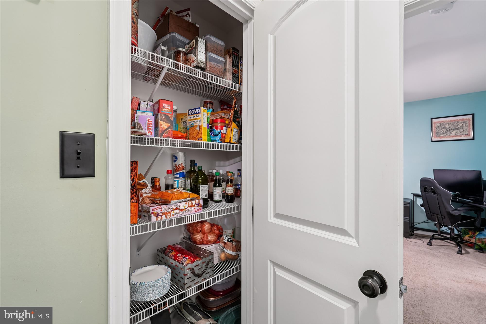 RED HILL - Residential