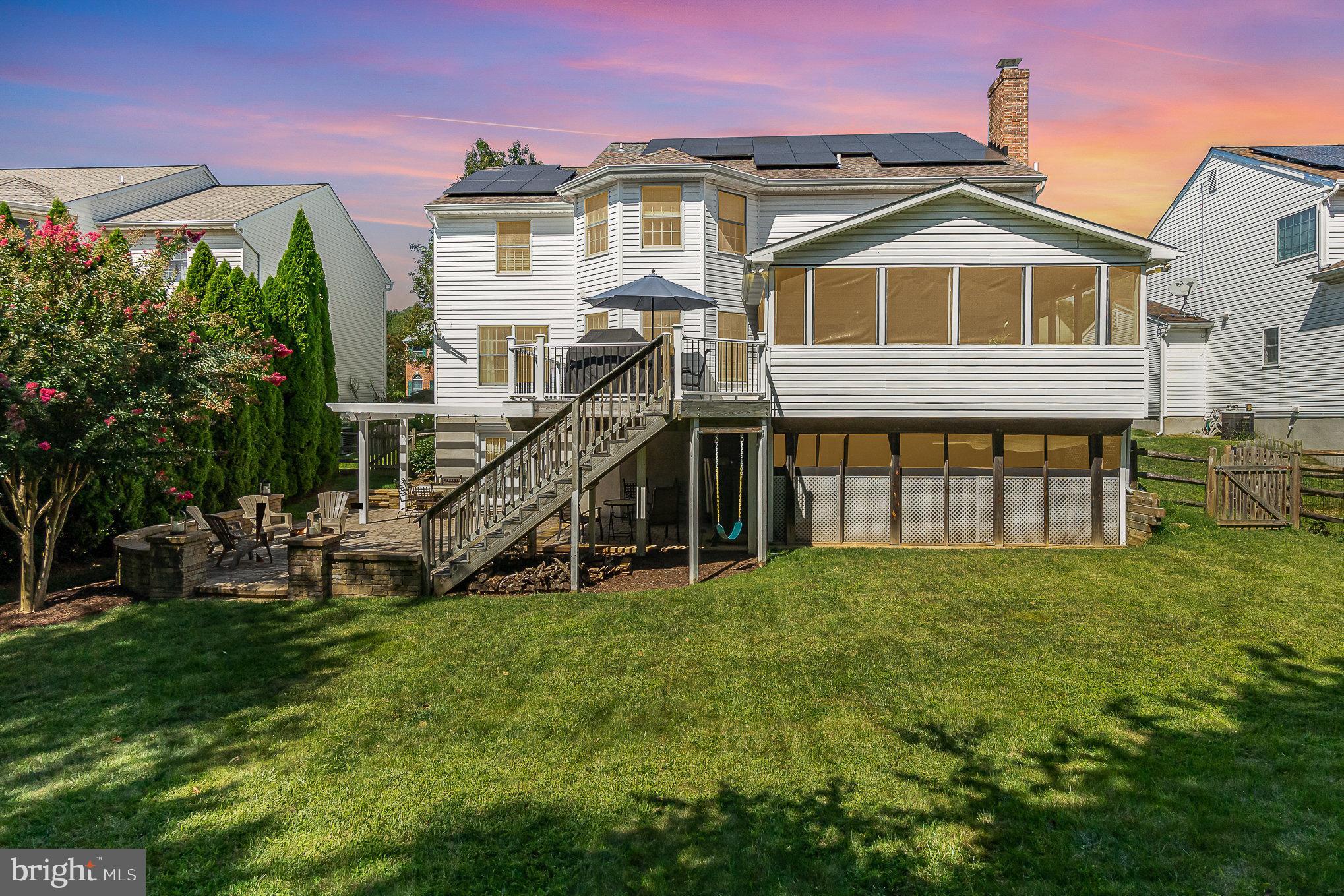 SADDLE RIDGE - Residential