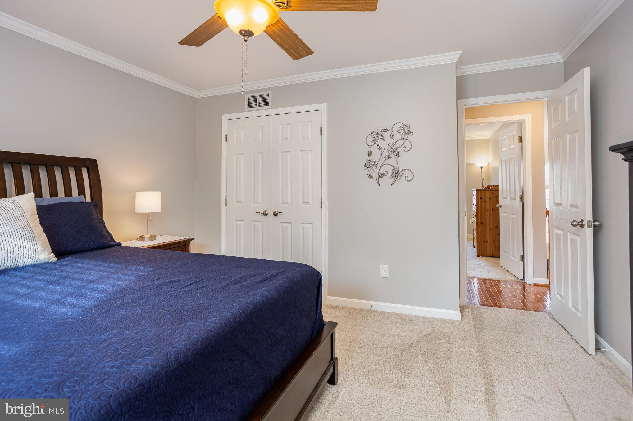 SADDLE RIDGE - Residential