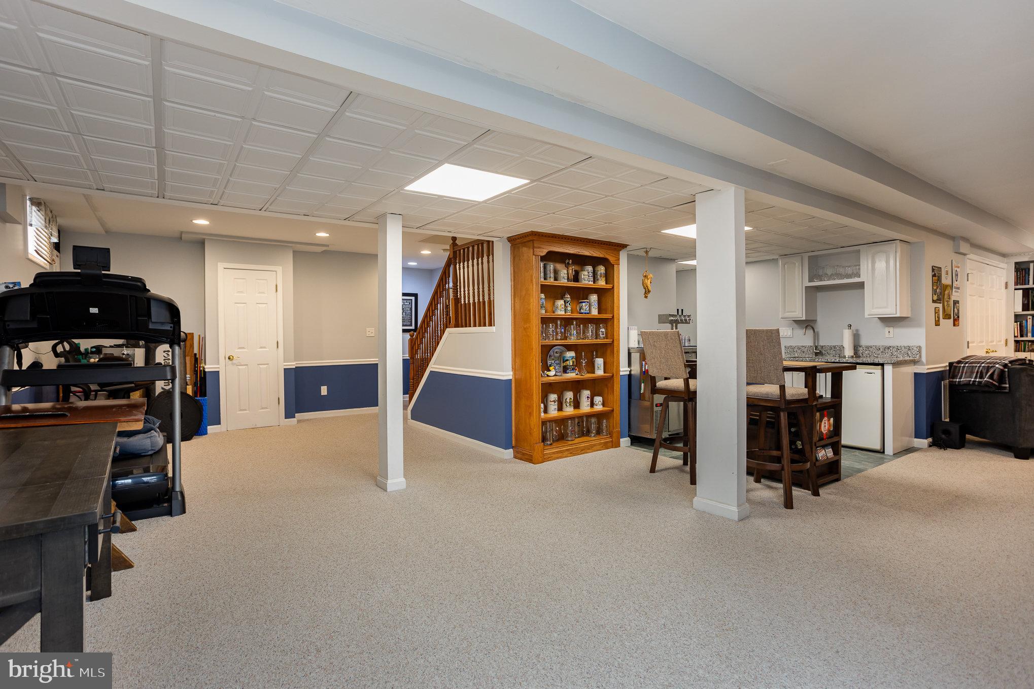 SADDLE RIDGE - Residential