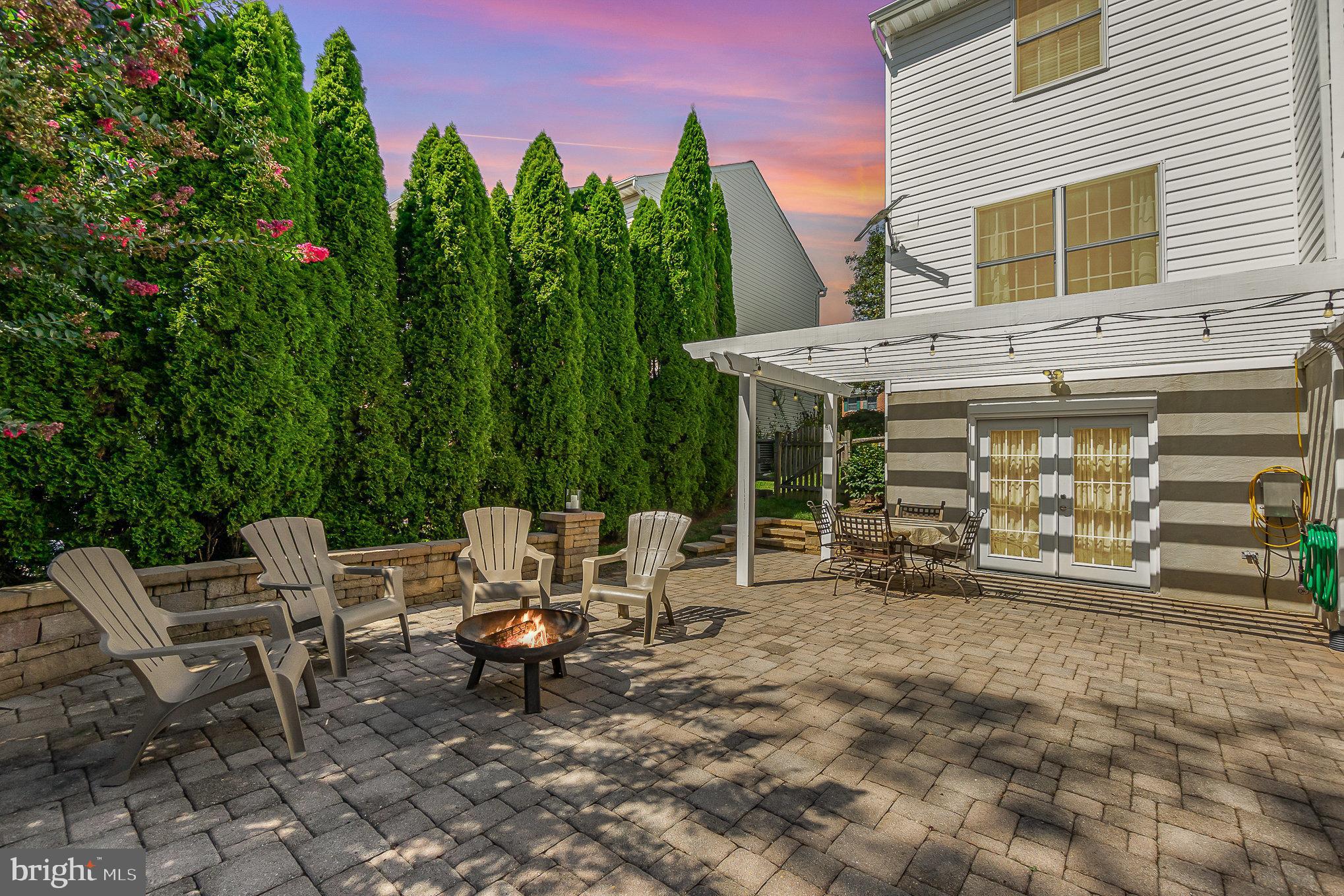 SADDLE RIDGE - Residential