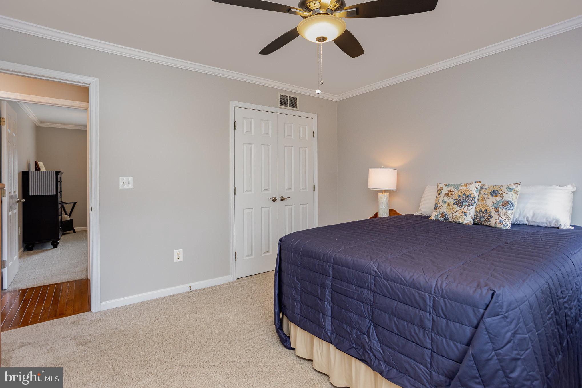 SADDLE RIDGE - Residential