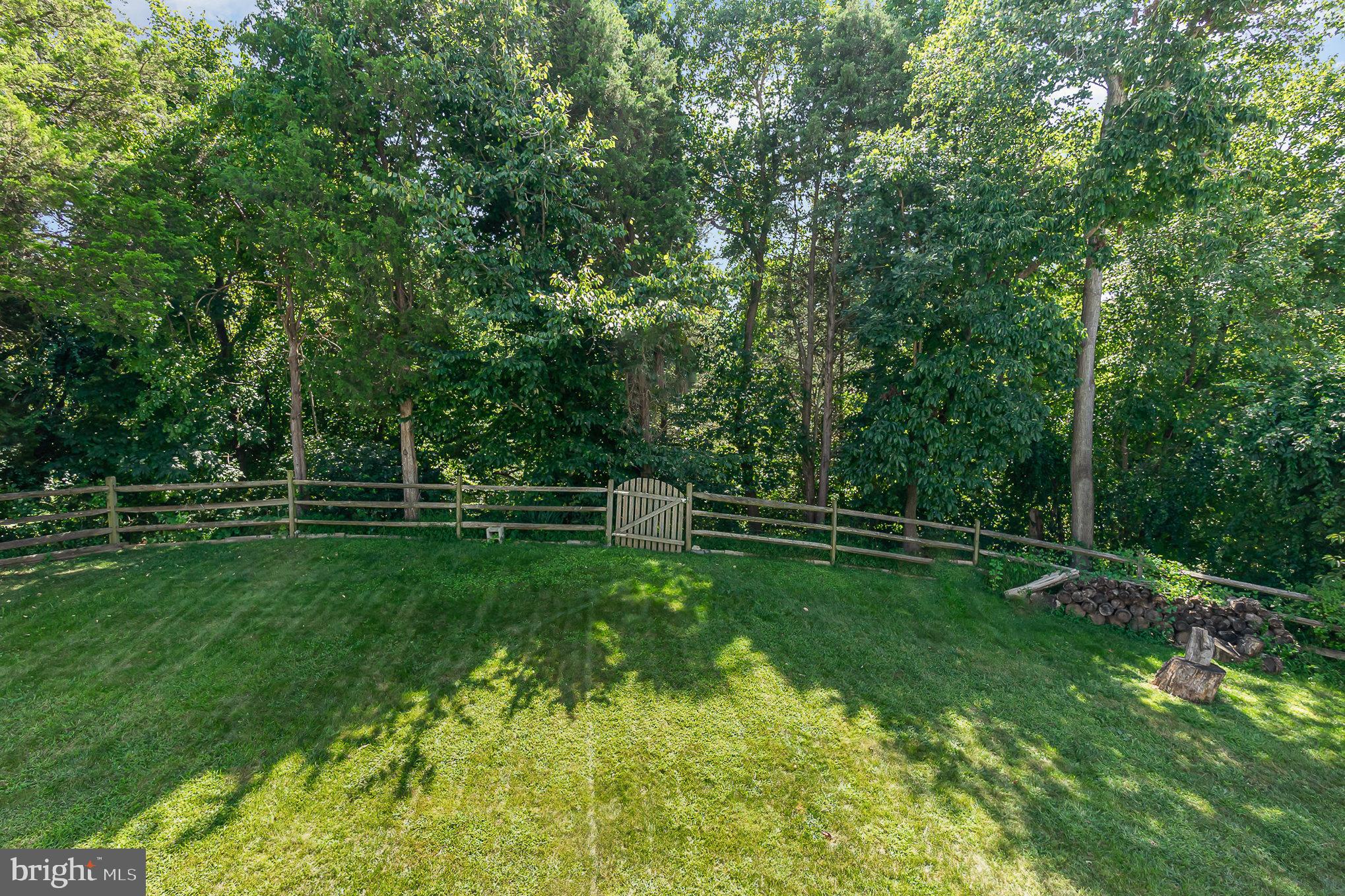 SADDLE RIDGE - Residential