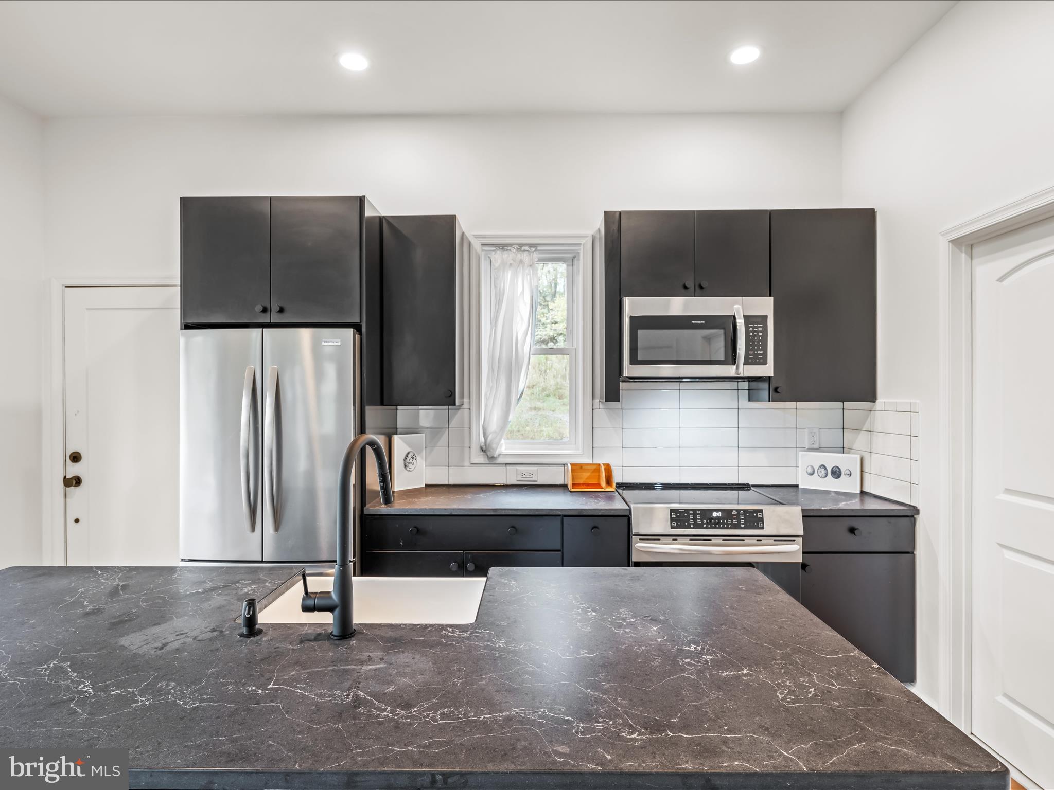 VALLEY HIGH TIMBER FARMS - Residential