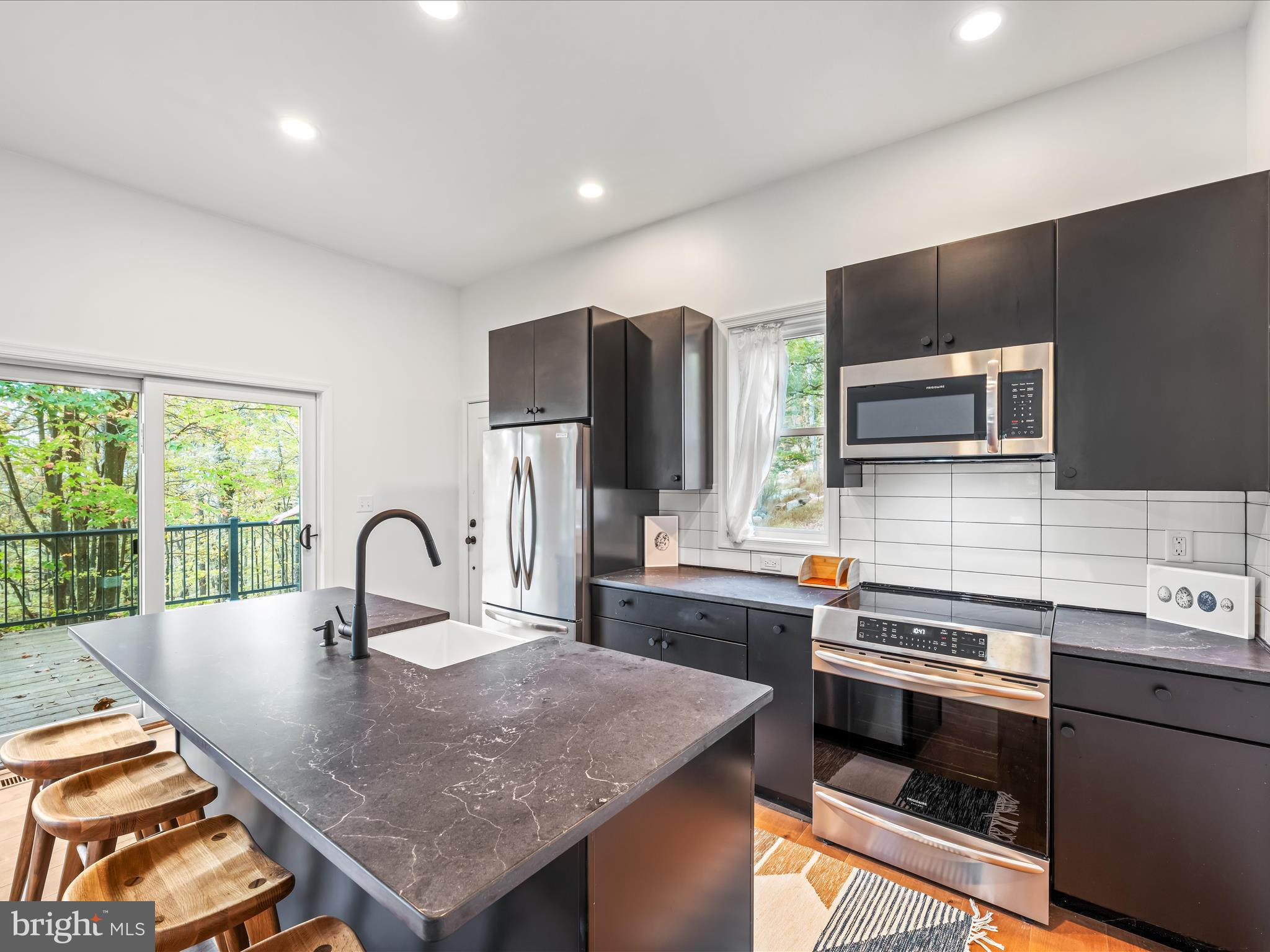 VALLEY HIGH TIMBER FARMS - Residential