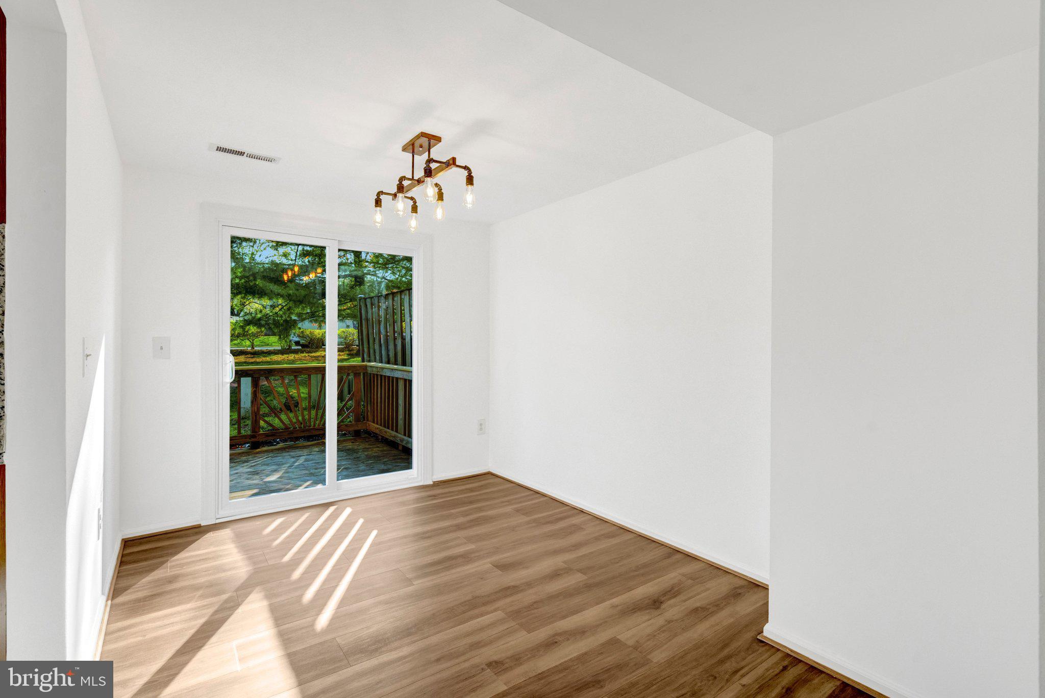 GEORGIAN HAMLET - Residential