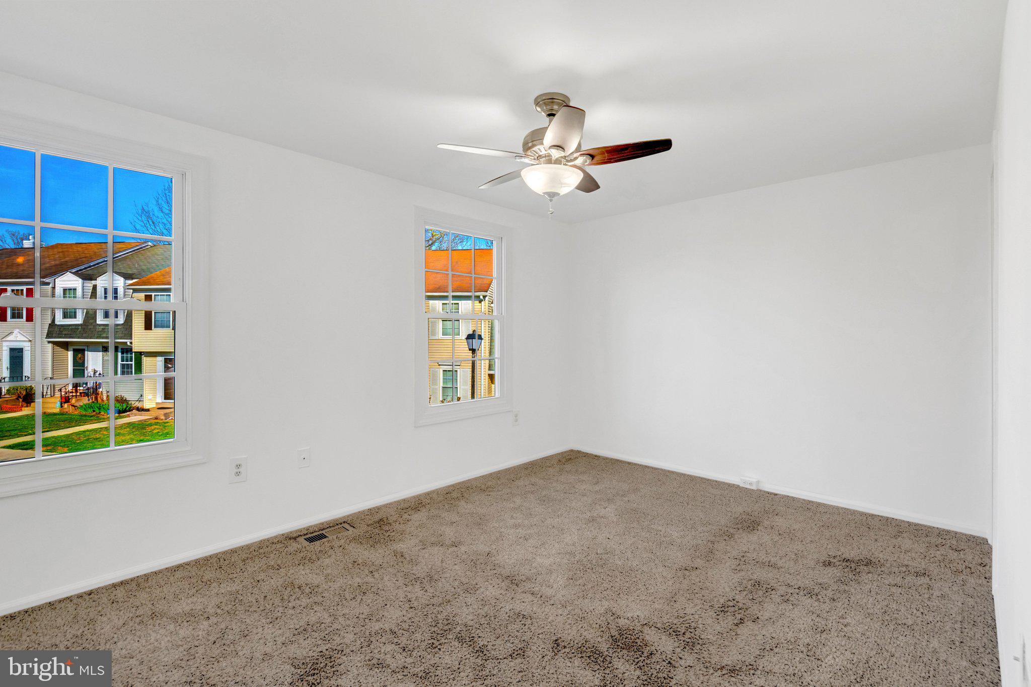 GEORGIAN HAMLET - Residential