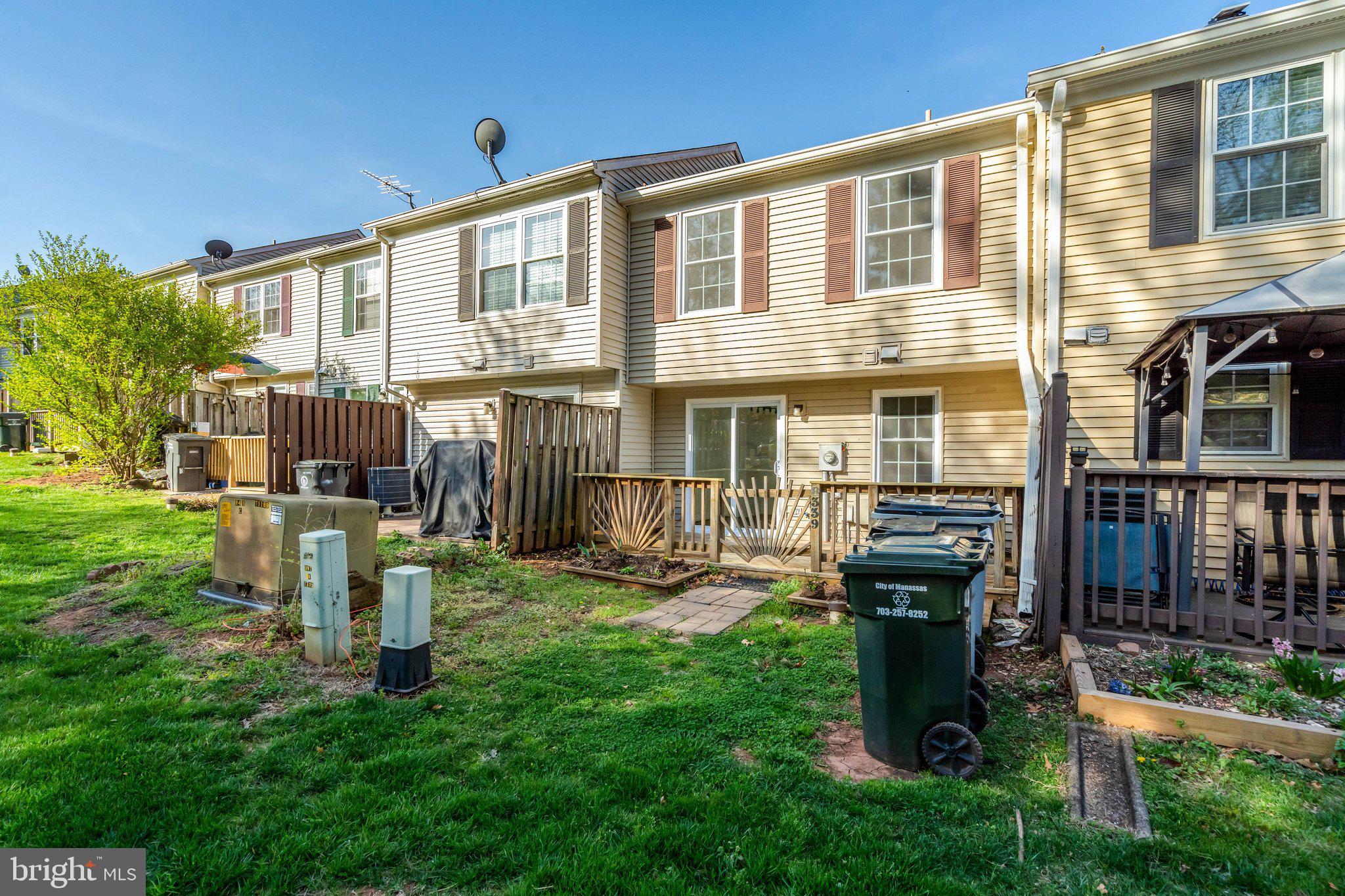 GEORGIAN HAMLET - Residential