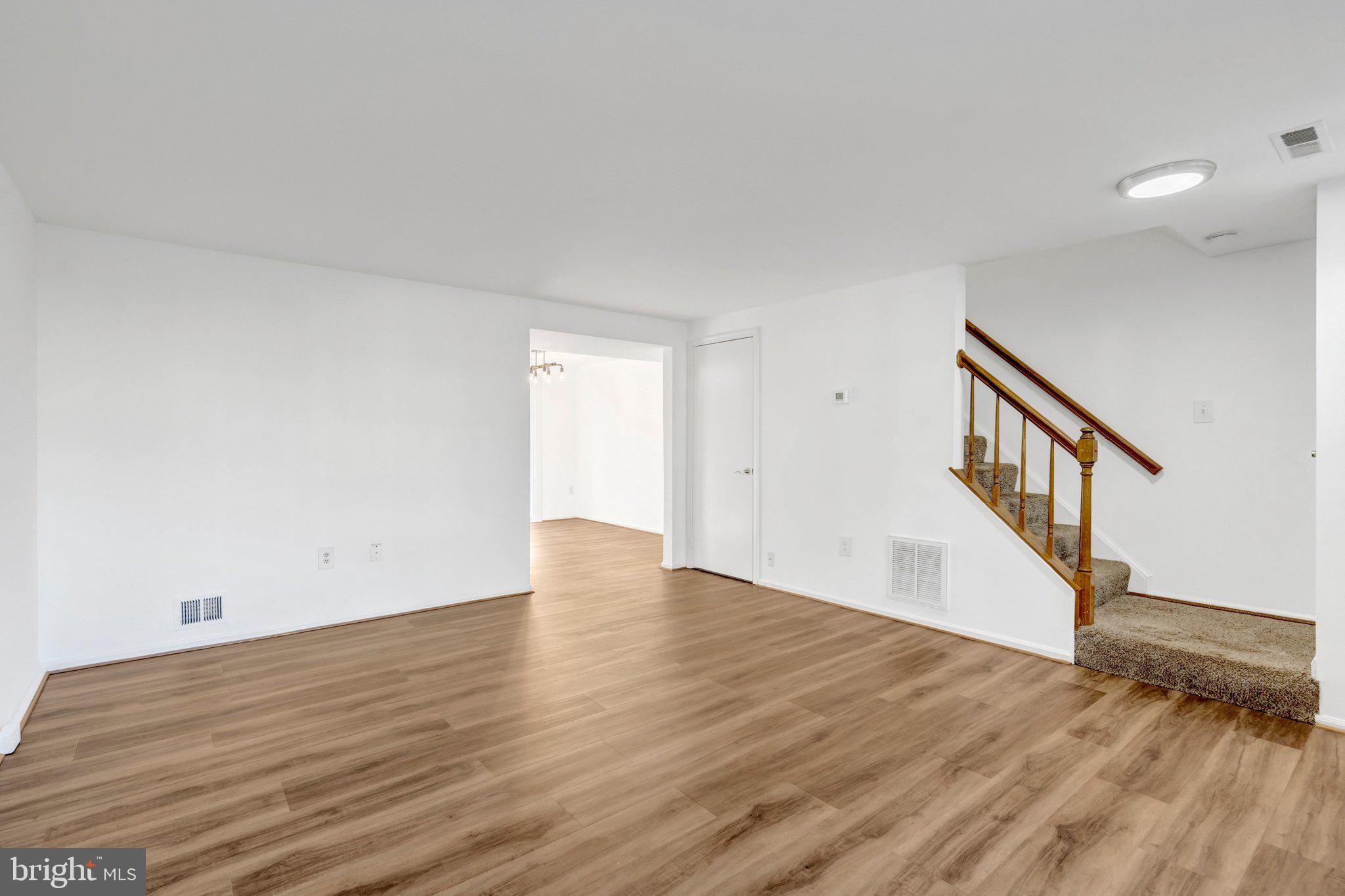 GEORGIAN HAMLET - Residential