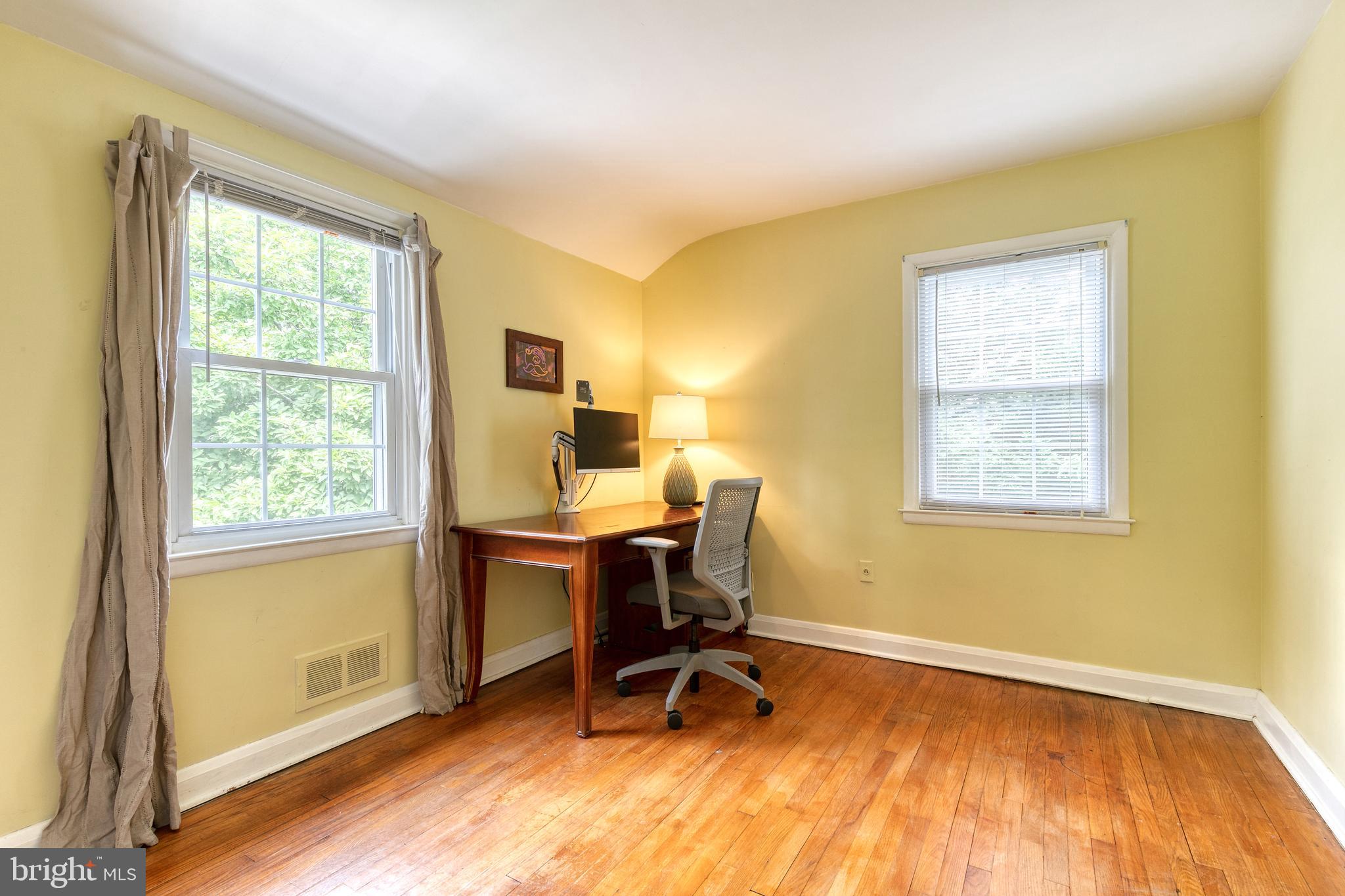 THORNLEIGH - Residential