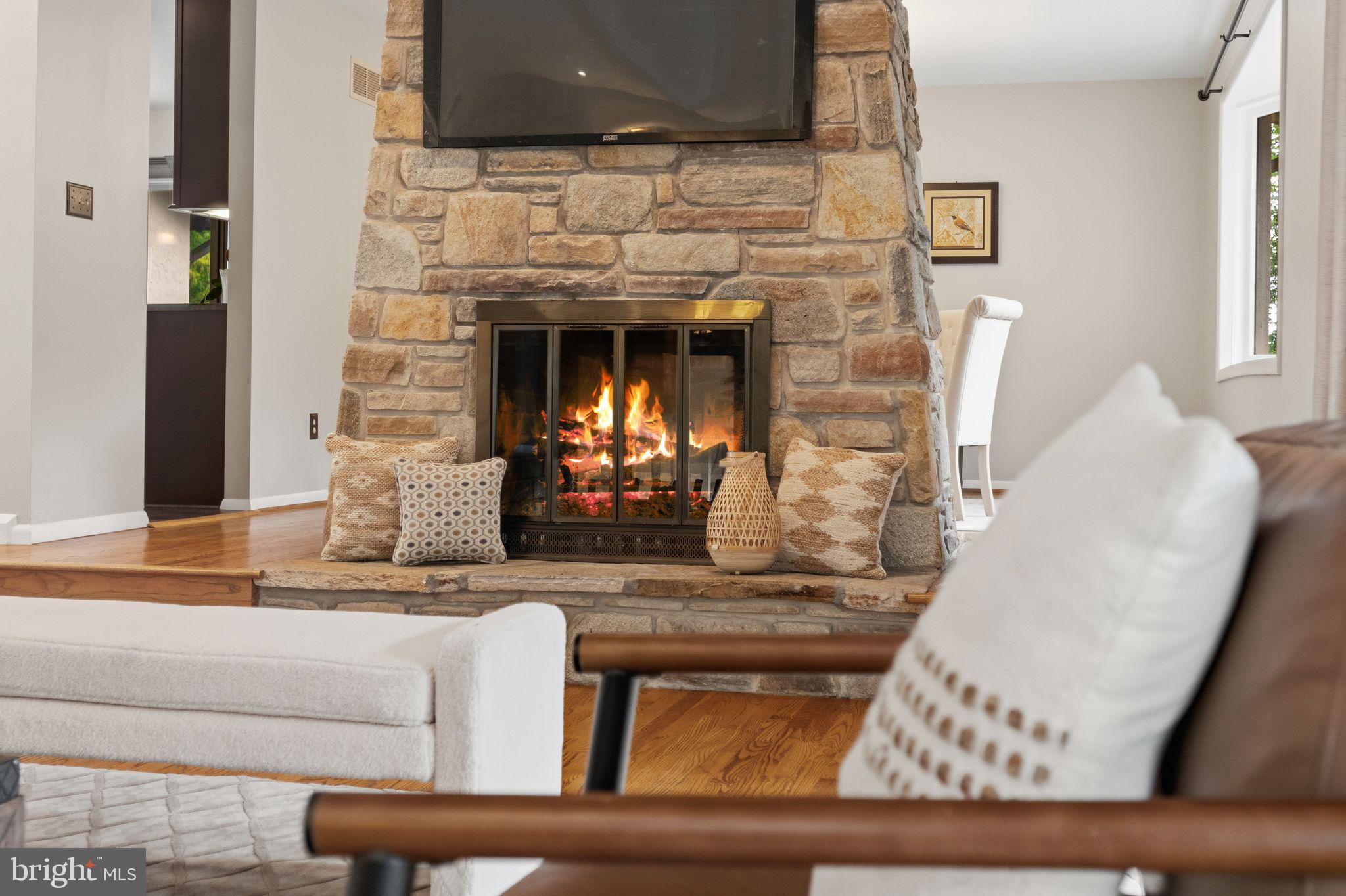 MANOR BROOK - Residential
