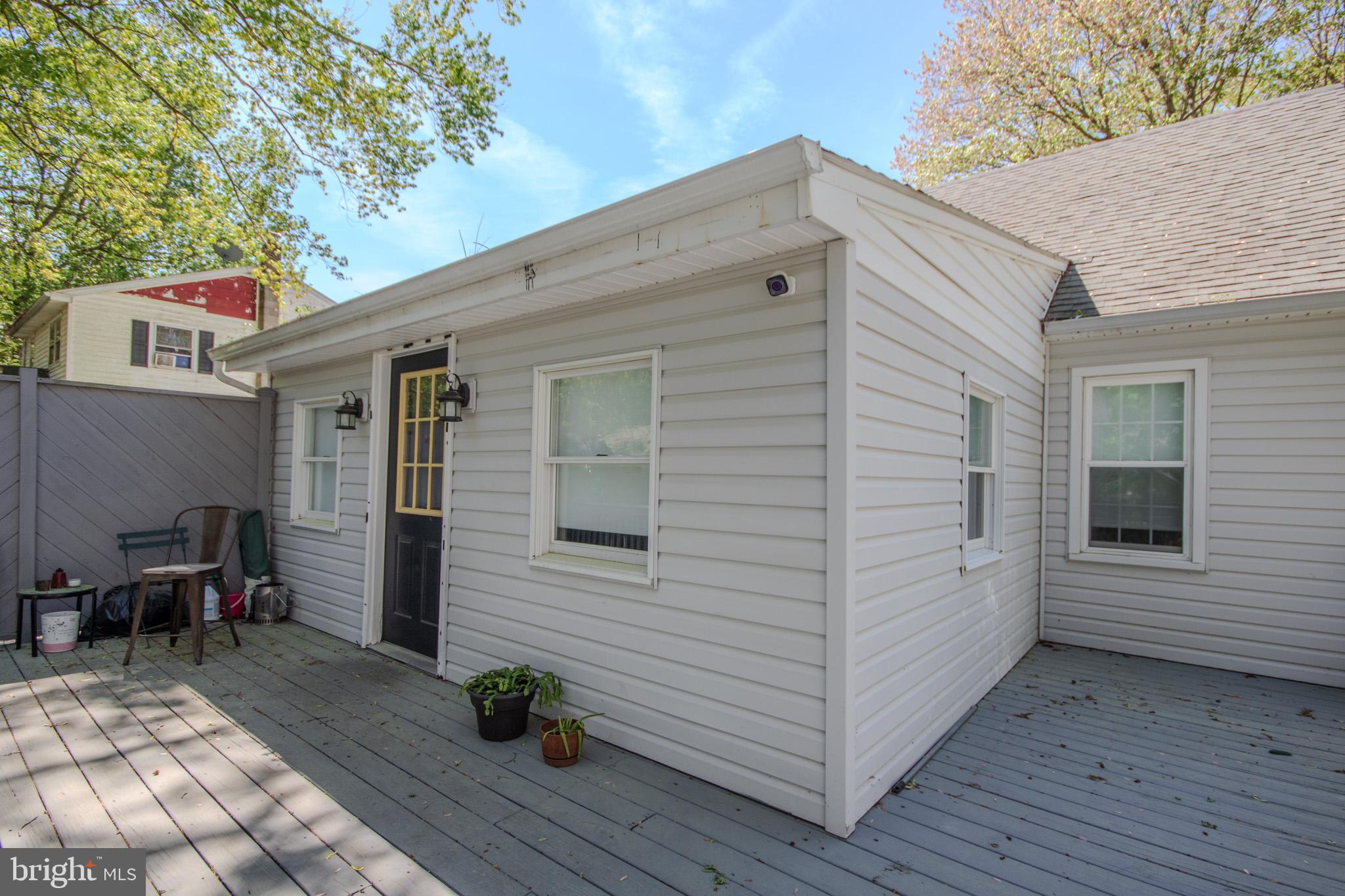 LAKEWOOD - Residential