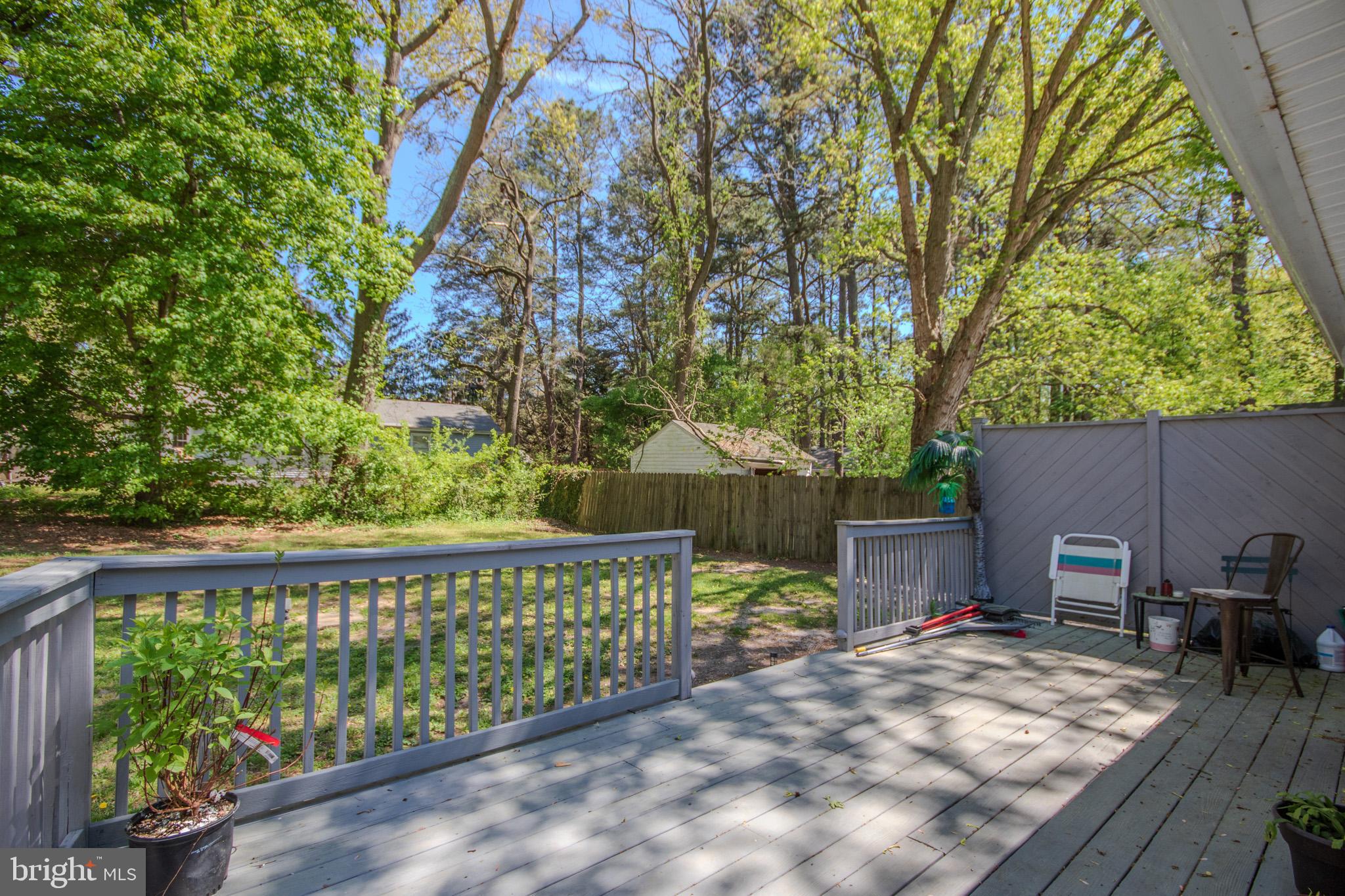 LAKEWOOD - Residential