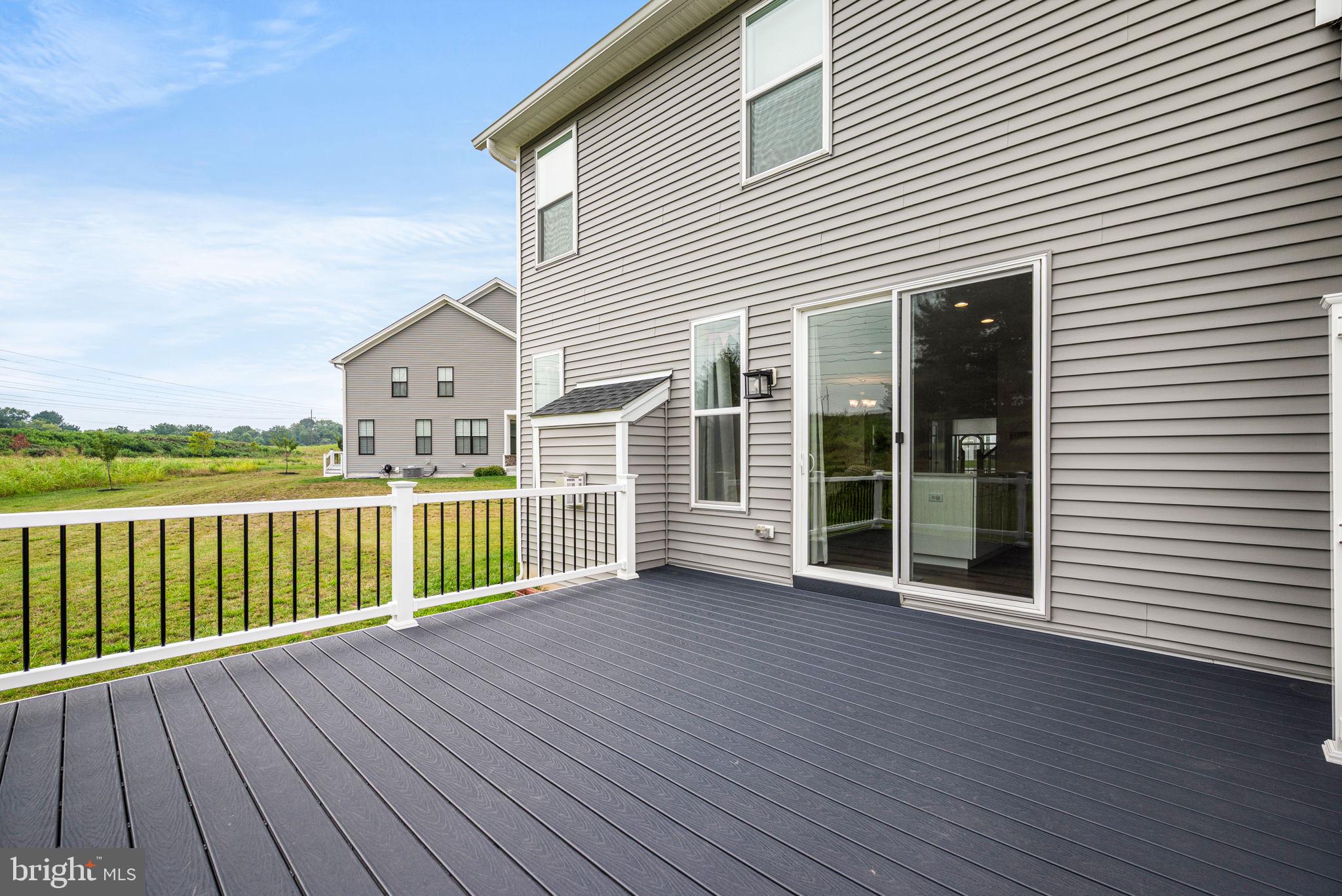 RESERVE AT CENTER SQUARE - Residential