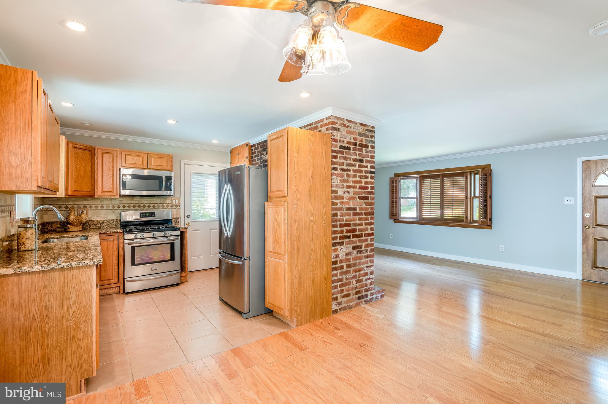 NORTH SPRINGFIELD - Residential